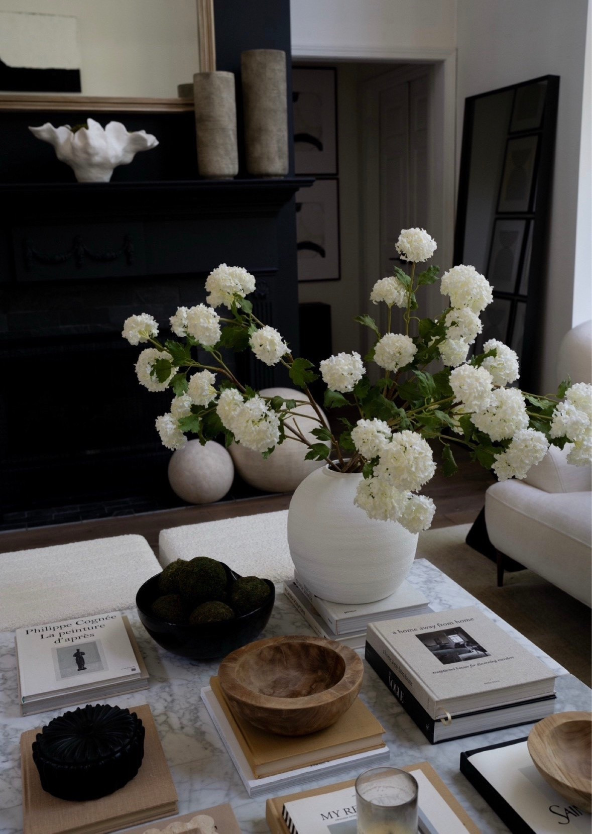 This spring floral combination has insane wow factor!  A rustic white planter inspired by the beaches of the Greek Isles with snowballs spilling over!  It’s pure magic! xxV



#LTKHome #LTKMothersDay #LTKSeasonal