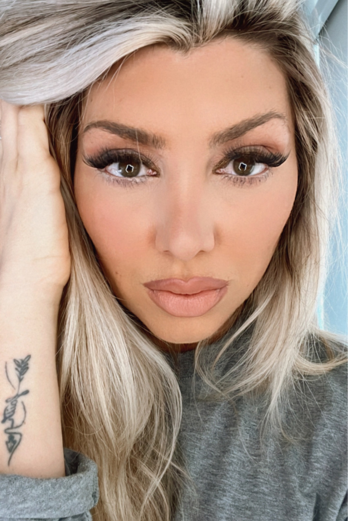 Everyday Makeup for a snatched sultry look! 

#LTKbeauty #LTKstyletip #LTKGiftGuide