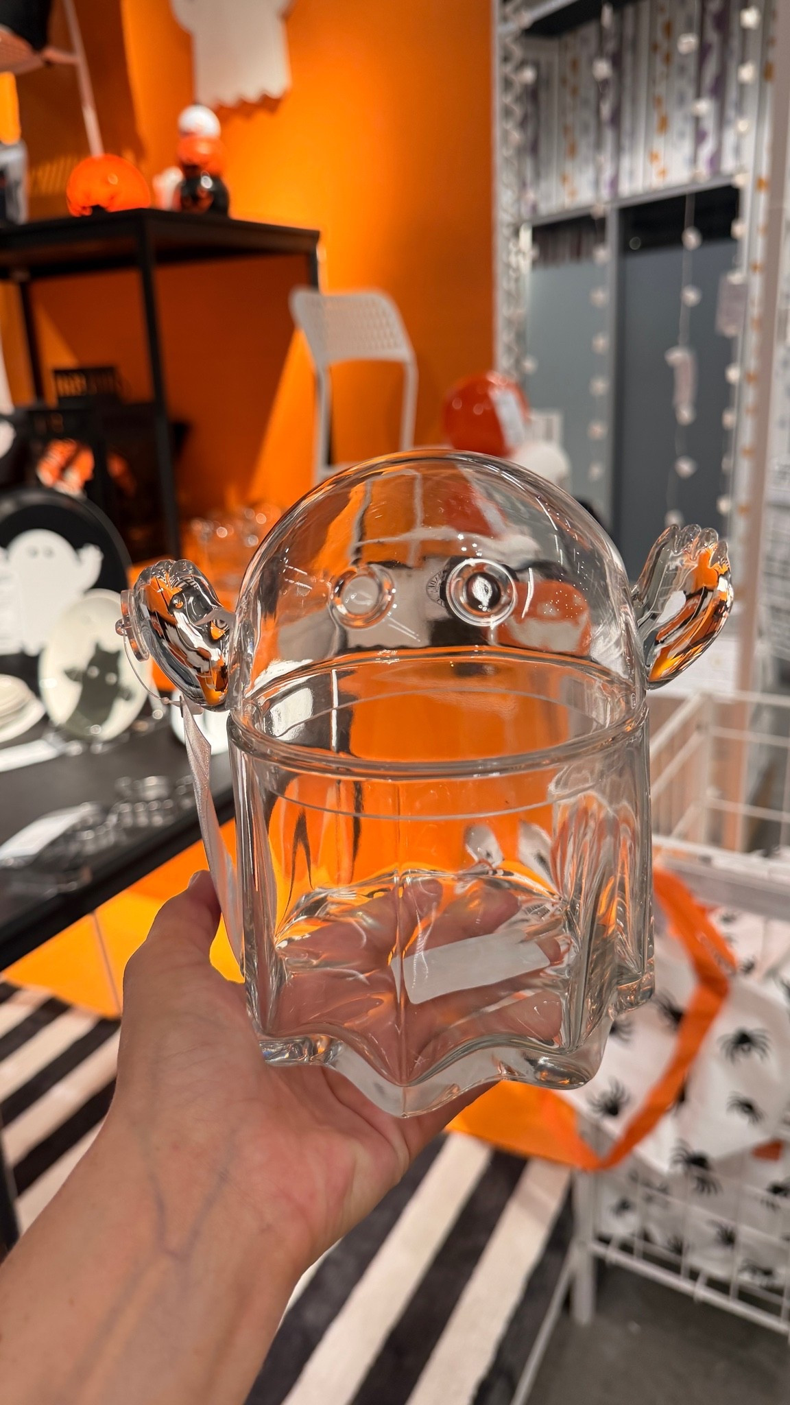 Look at this cute glass ghost jar for Halloween from IKEA!! So adorable and would look so cute with candy corn or other Halloween candies.

#LTKSeasonal #LTKHome