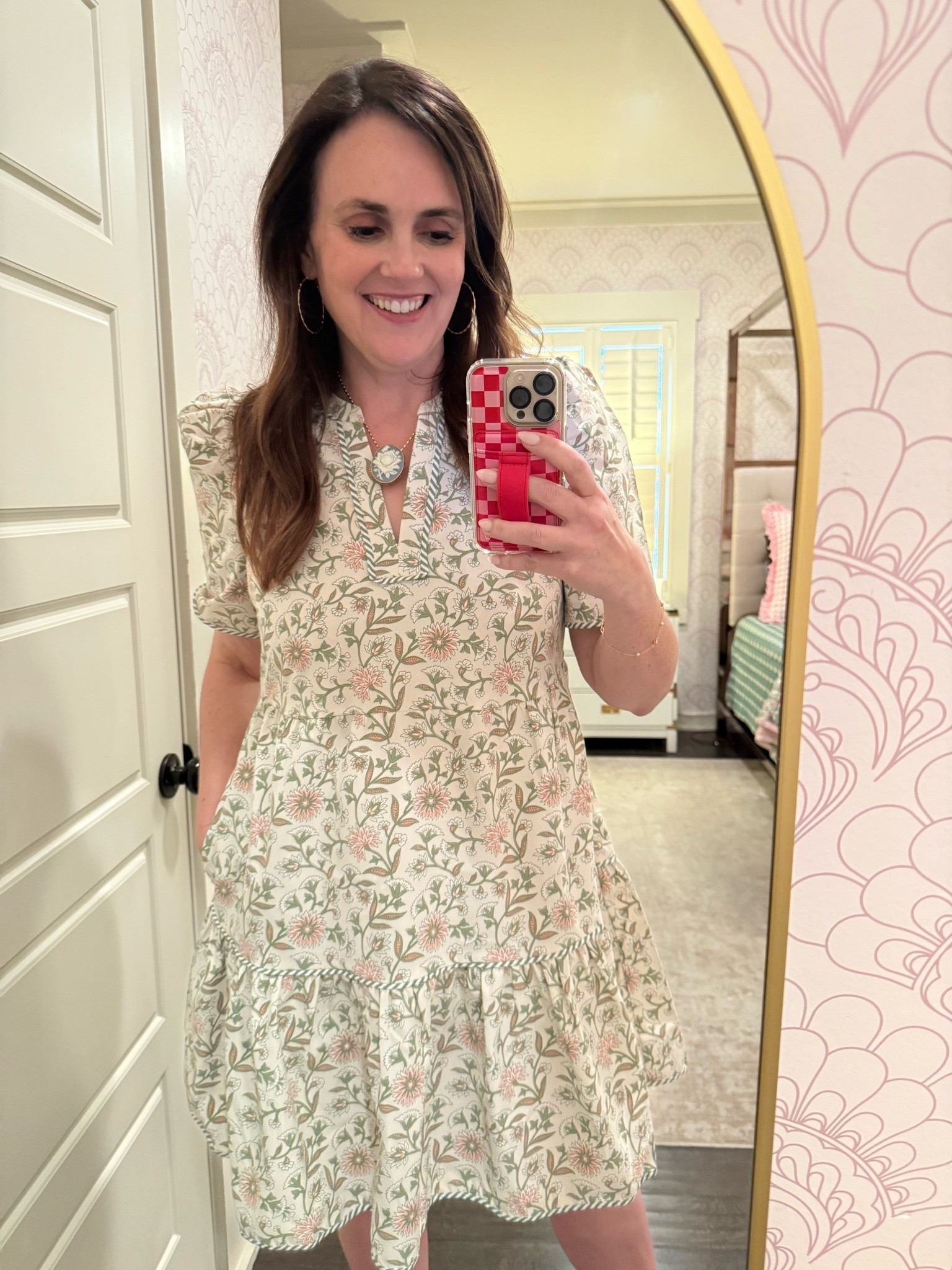 Love this easy flattering dress from Mary Square! Perfect for transitioning from summer to fall!

#LTKdayinmylife #LTKgrwm #LTKootd