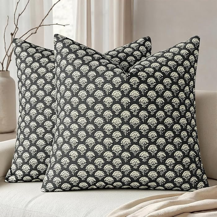 MIULEE Floral Print Decorative Pillow Covers Fall 20x20, Black | Amazon (US)