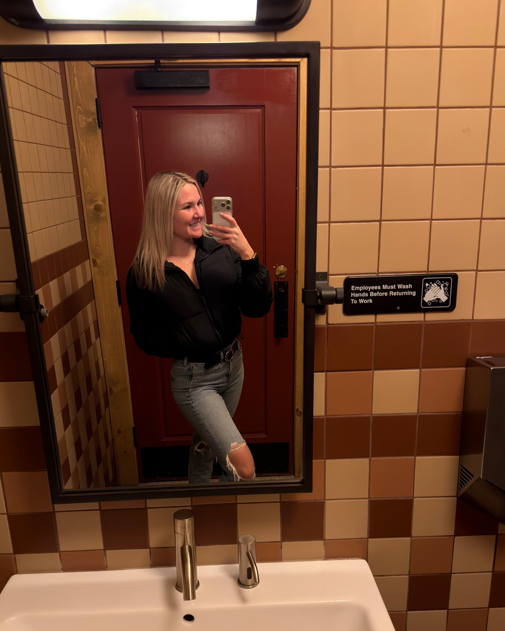 Went to the Chicago Auto Show this past weekend and then tried Small Choval for the first time. This was my casual but cute outfit for the day!


#LTKSeasonal #LTKdayinmylife #LTKootd