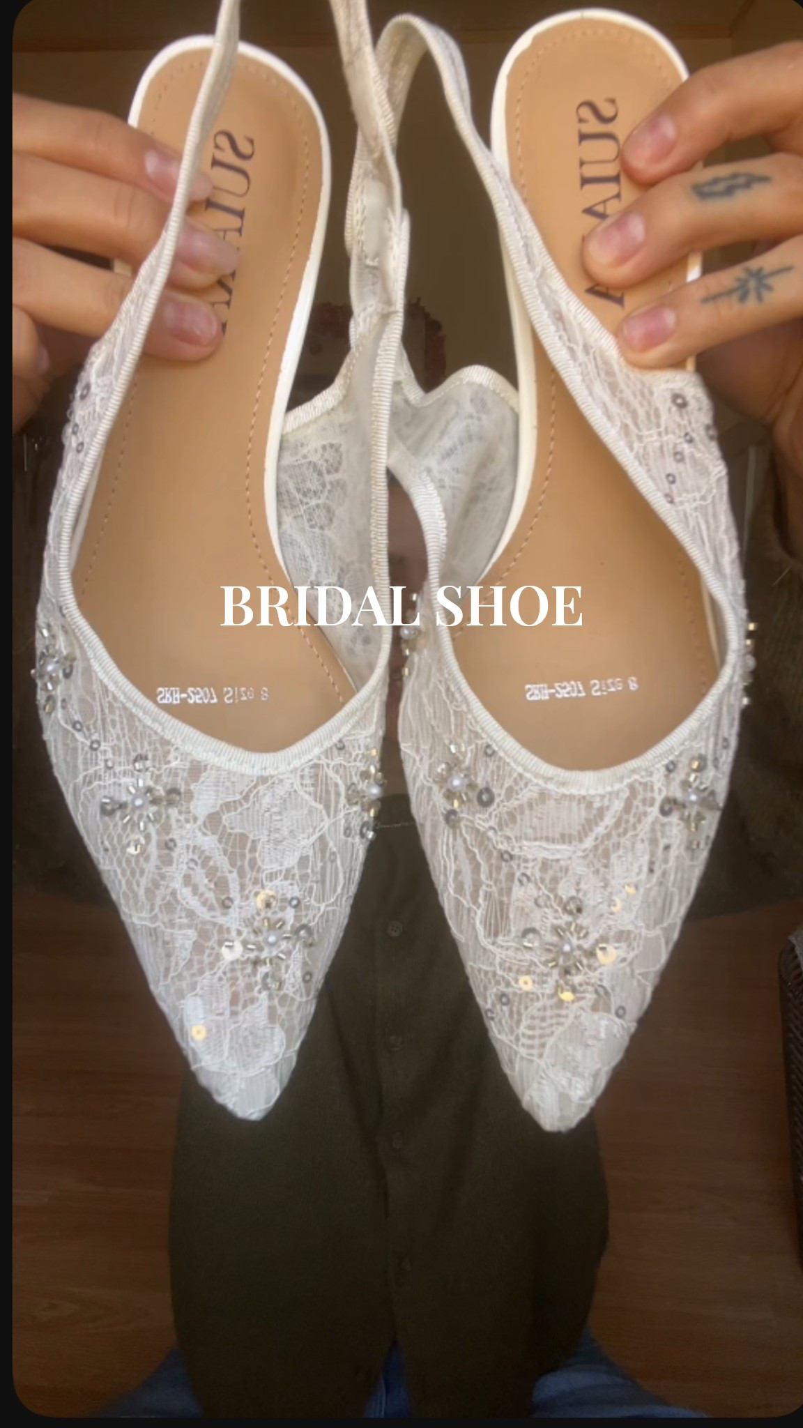 typically wear a size 8, sometimes 8.5. ordered an 8 and they fit perfectly!

#LTKFindsUnder100 #LTKStyleTip #LTKShoeCrush