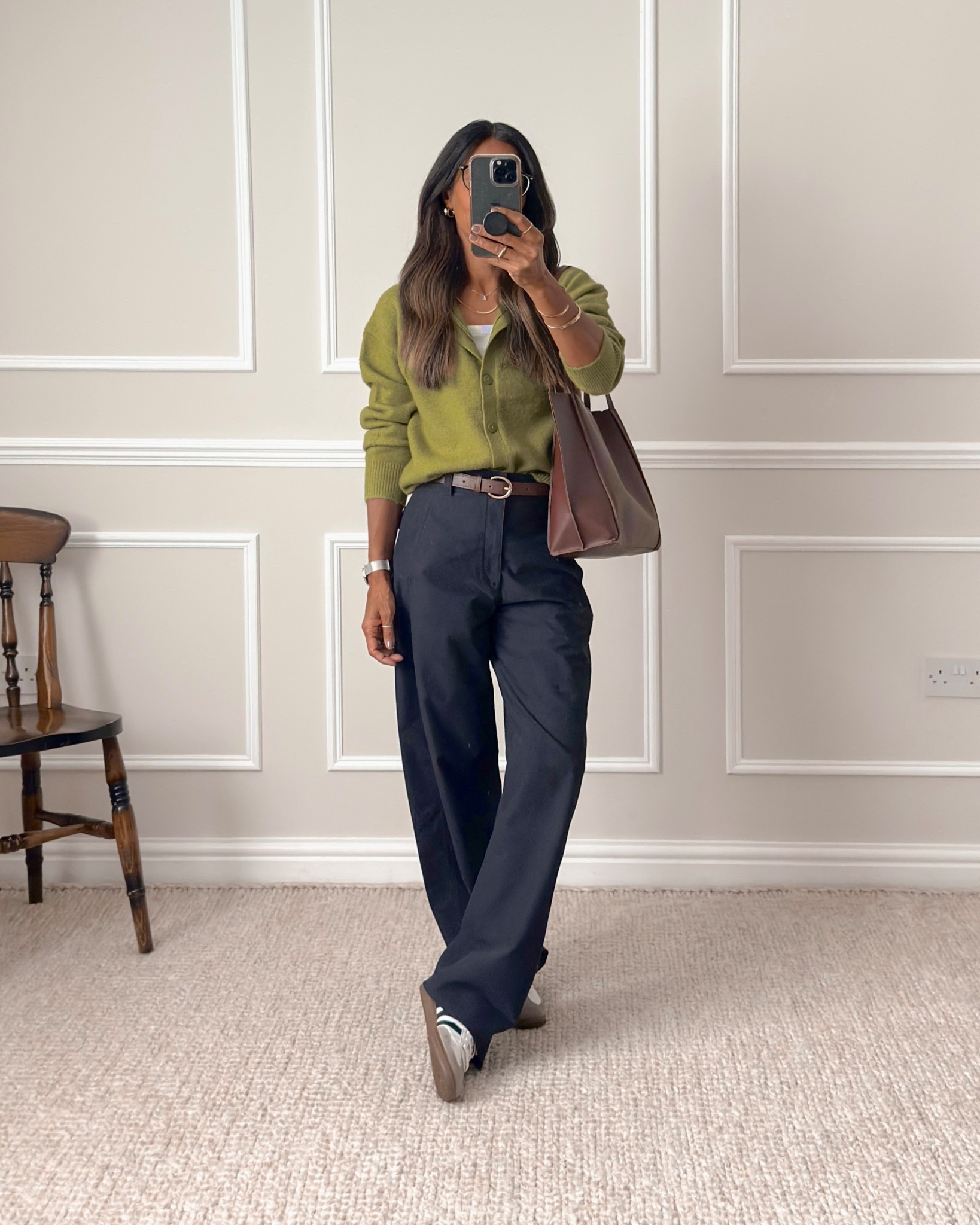 Green cardigan - wearing size small
Barrel leg trousers - wearing size XS. Bear in mind these are generously sized.



#LTKautumn #LTKeurope