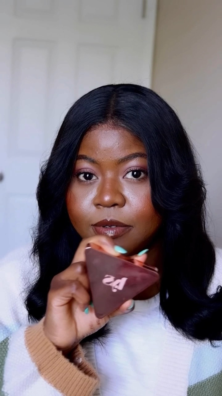 I highly recommend this translucent powder. It's unlike any other I've used before. I'm currently wearing the shade ambition . I encourage you to try it out for yourself; I'm confident you won't regret it.

#LTKbeauty #LTKU #LTKunder50