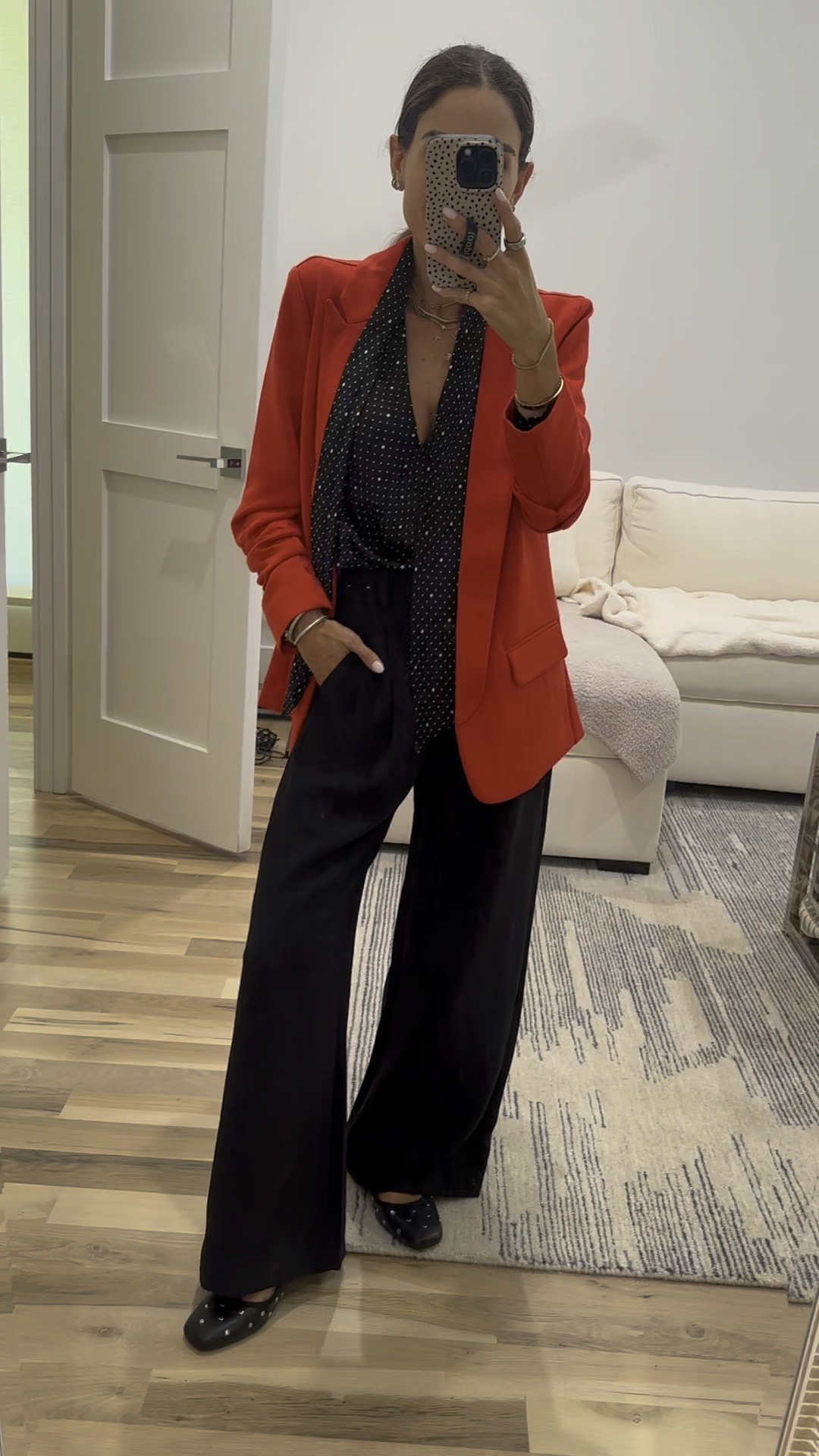 Affordable workwear style $45 comfy blazer size xs blouse size xs 

#LTKWorkwear #LTKFindsUnder100 #LTKFindsUnder50