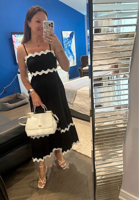 Stepping into summer, looking on point and on a budget! Love the black and white combo! 

#LTKFindsUnder100 #LTKFindsUnder50 #LTKSeasonal