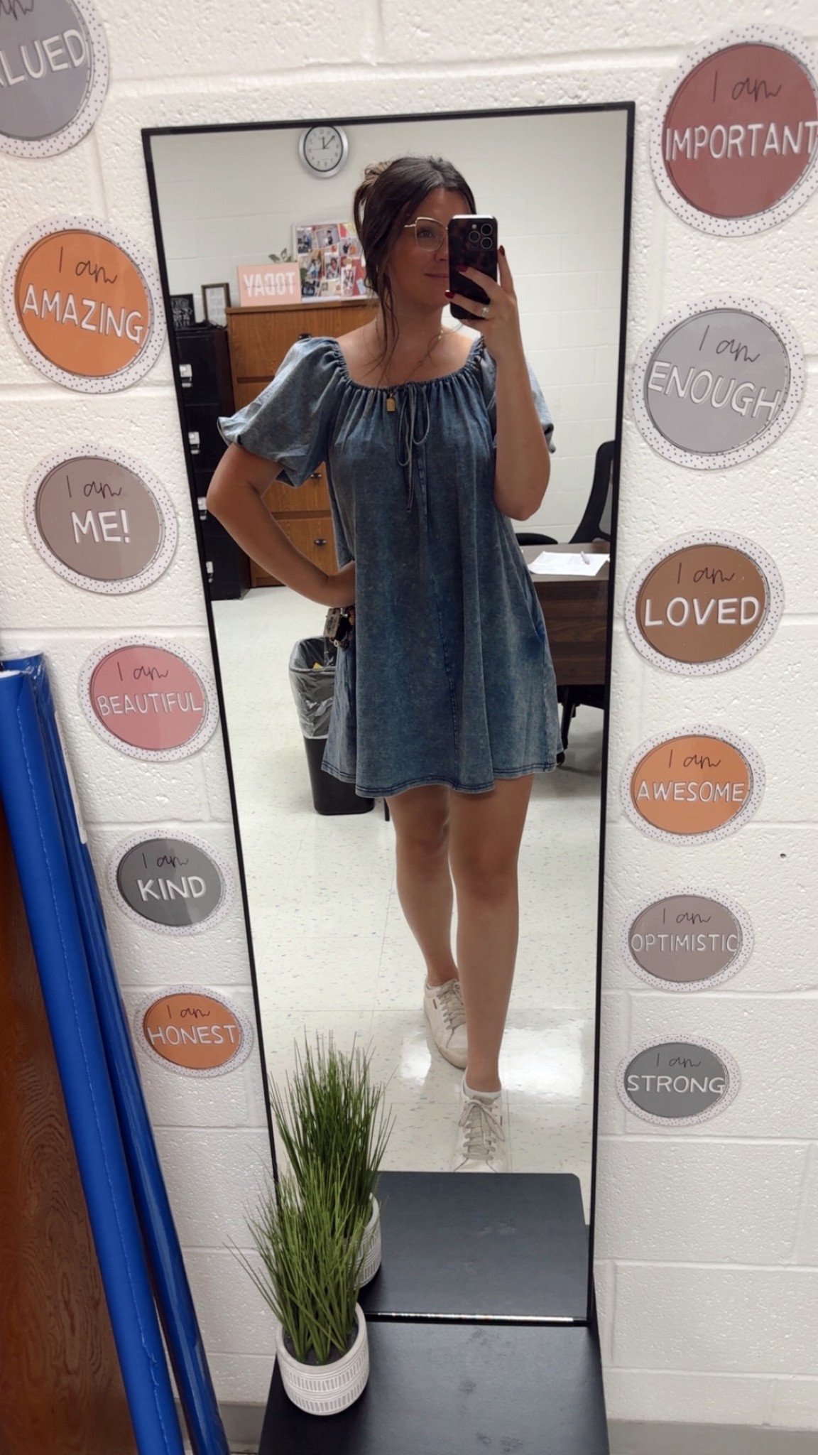 The look of a denim dress without the feel plus pockets

#LTKSaleAlert #LTKFallSale #LTKFindsUnder50