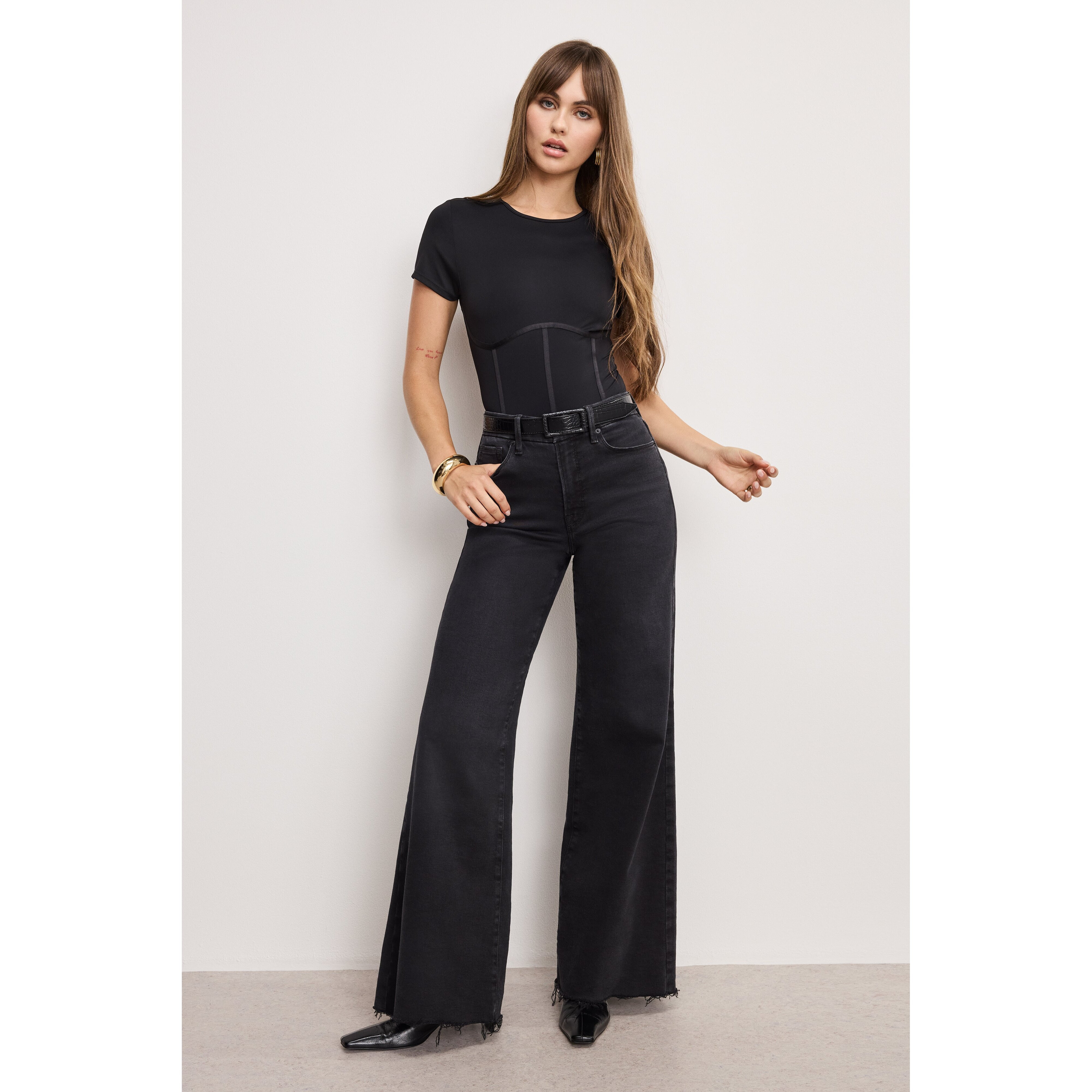 Women's Soft Tech Good Waist Palazzo Jeans | Flat Tummy Tech, Gap-Proof Waistband | Black, 391 Size 00 | Good American by Khlo� | Good American