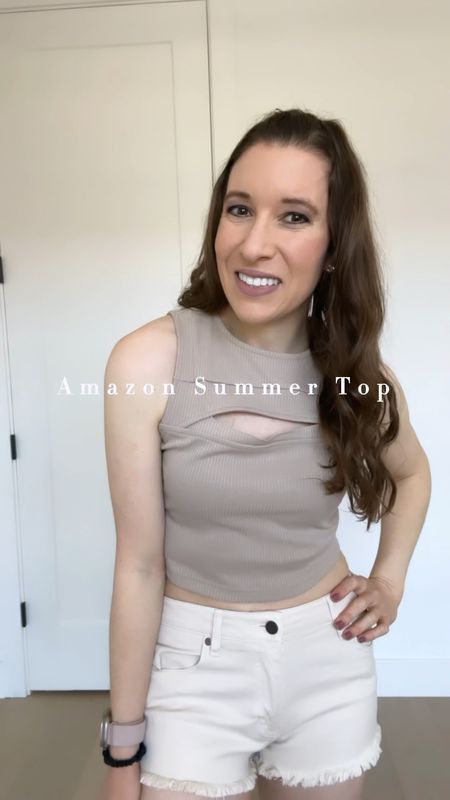 Thank you so much, Blencot! I love this cute tank. Wearing size small. 

Beige summer top
Beige cutout tank
Amazon fashion 
Summer style 2023



#LTKFind #LTKSeasonal #LTKunder50