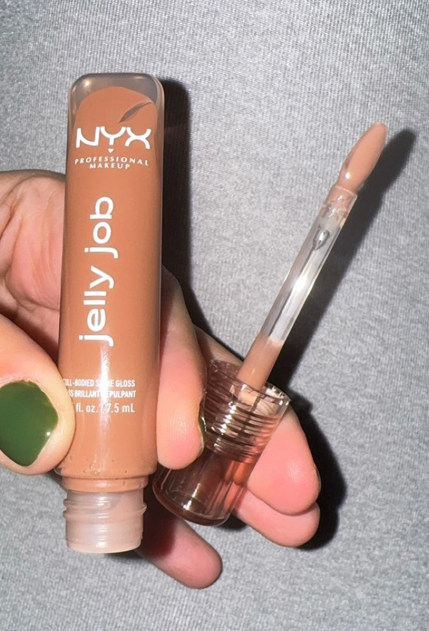 NYX jelly job gloss glaze

lips





#LTKWedding #LTKselfcare #LTKBeauty