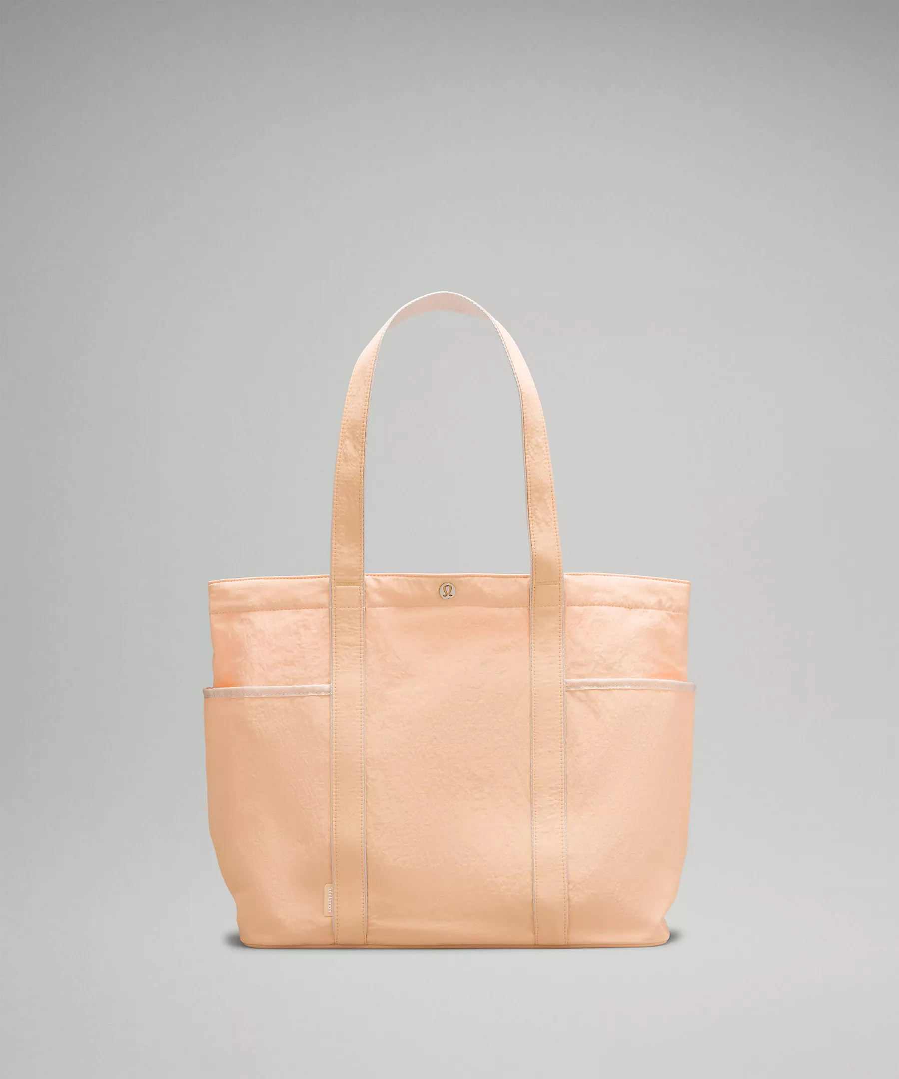 Daily Multi-Pocket Tote Bag 20L | Unisex Bags,Purses,Wallets | lululemon | Lululemon (US)