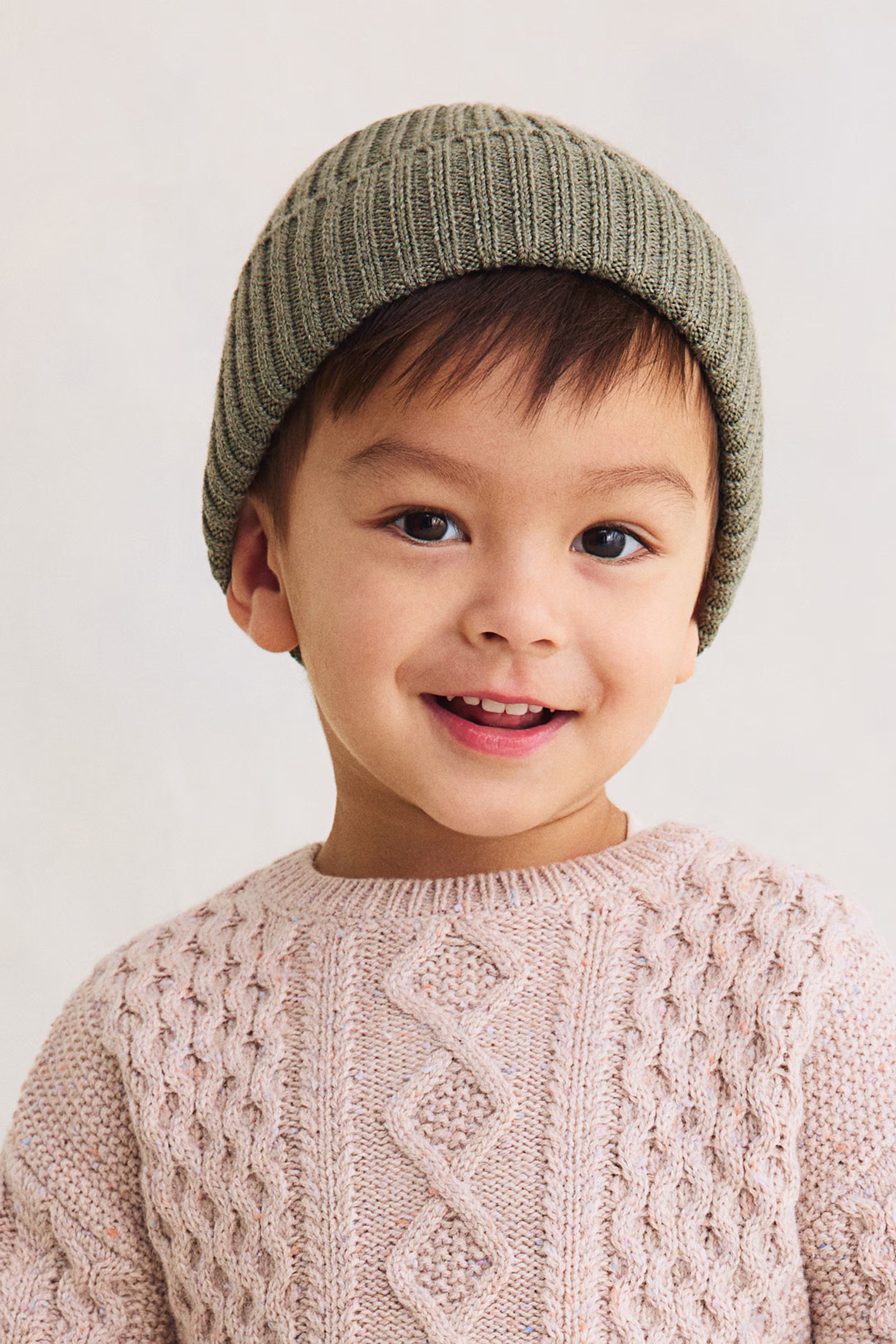 Merino Wool Beanie | H&M (US + CA)