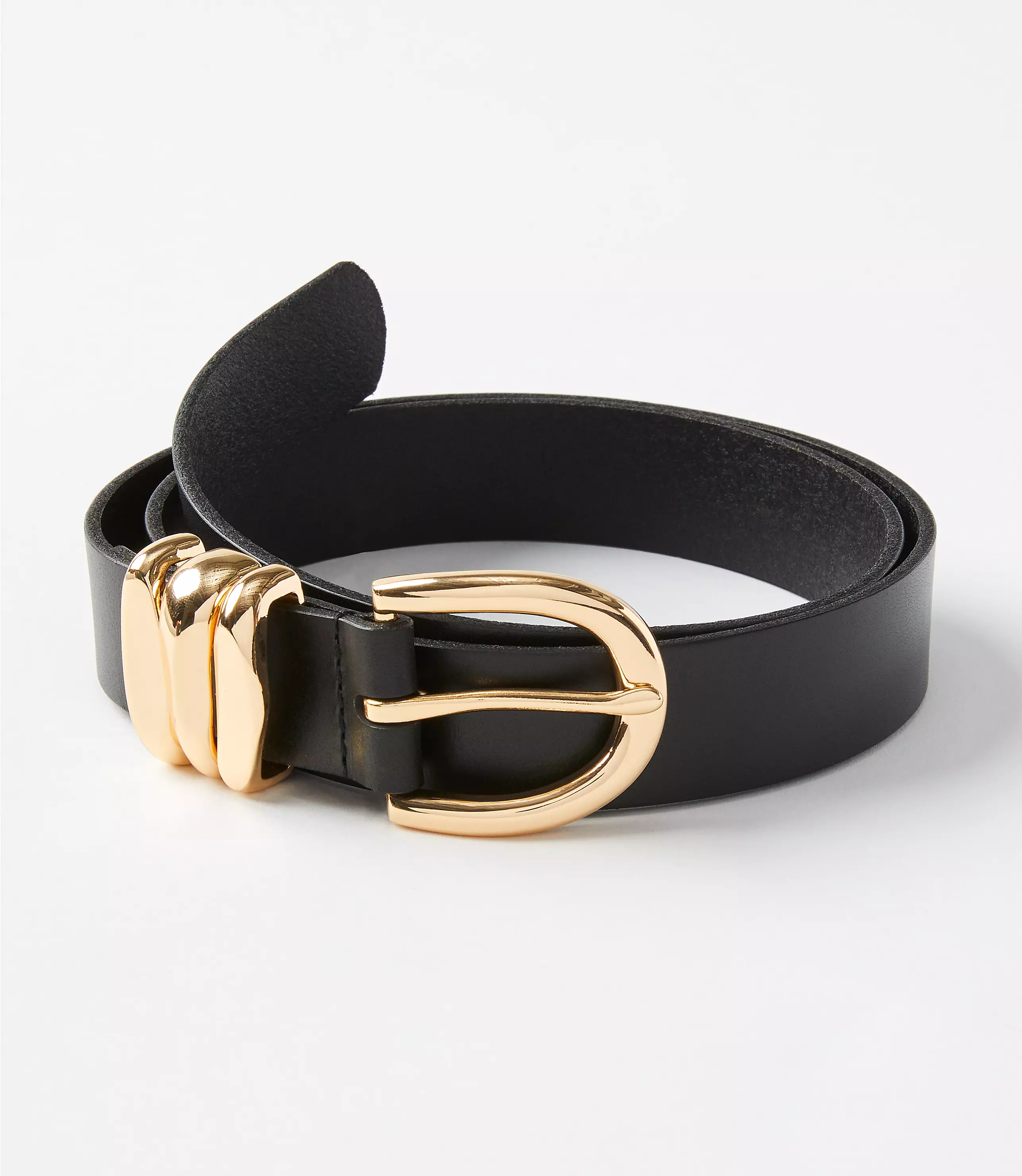 Molded Buckle Leather Belt | LOFT