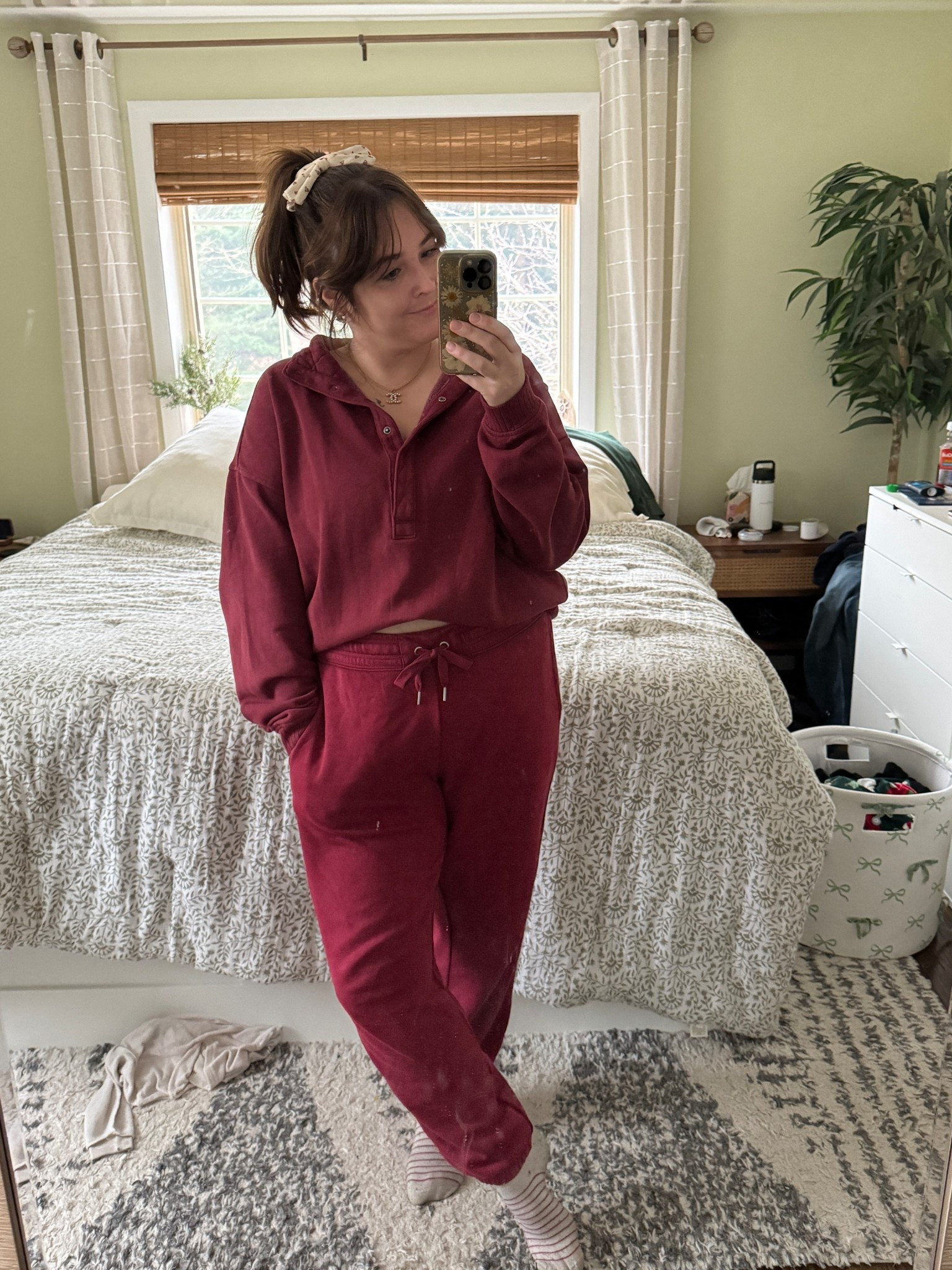 25% off this quarter zip fleece and sweatpants from aerie!! My favorite monochrome cozy outfit.

Perfect for a travel outfit, errands outfit, or just a great loungewear outfit.

Size down in the quarter zip and joggers 

#ltkootd #ltkseasonal #ltksalealert