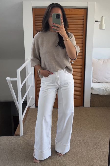 Jeans are Zara (linked on ShopMy) 
Top: size small 

Neutral outfit, spring outfit, everyday outfit, spring style