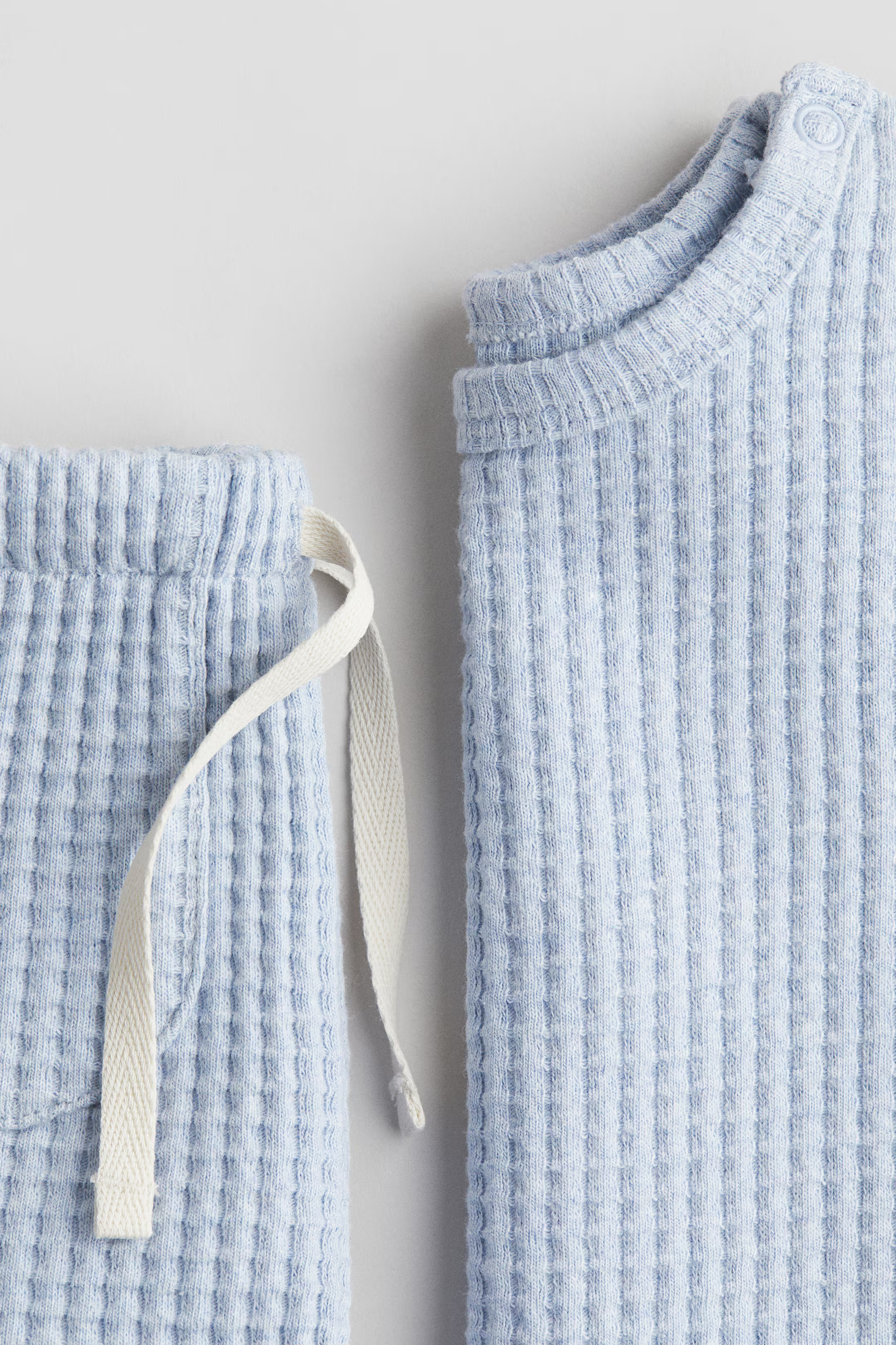 2-piece waffled cotton set | H&M (UK, MY, IN, SG, PH, TW, HK)