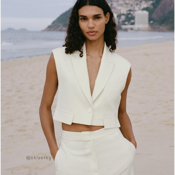 Zara SHORT FLAP VEST | Poshmark