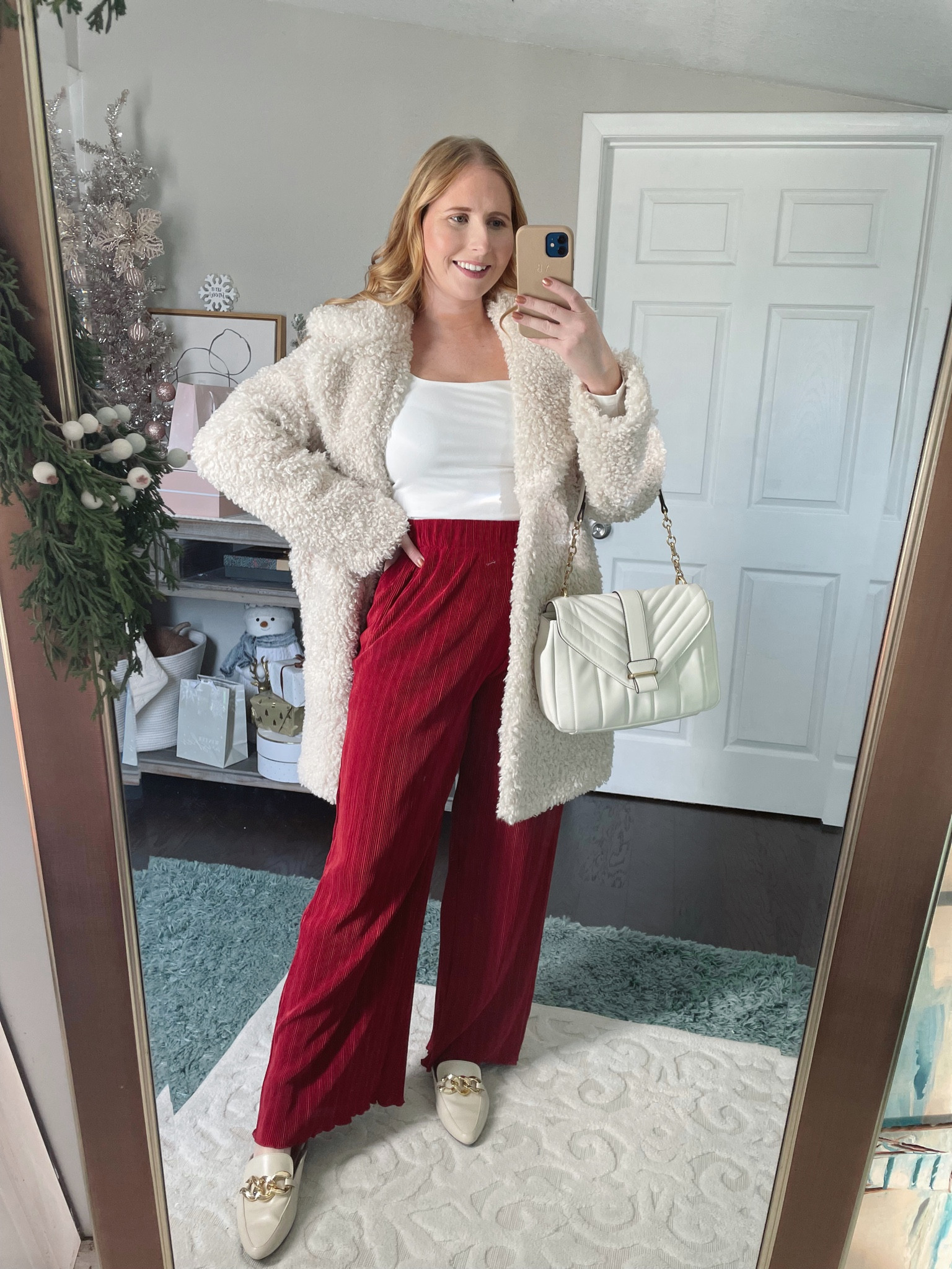 Up to 40% Off Select Styles + Extra 15% Off Almost Everything | GET IT BY DECEMBER 25th: Order with standard shipping, for a limited time only! 

#LTKHoliday #LTKFind #LTKSeasonal