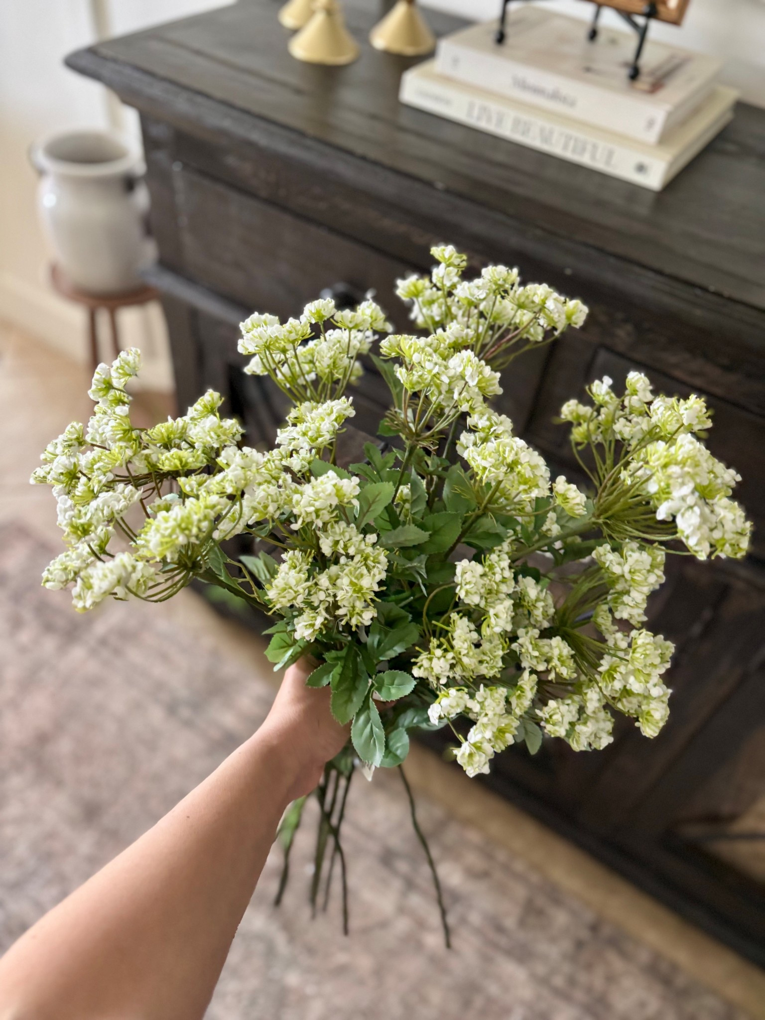 Gorgeous new Queen Anne’s Lace stems from Hearth and Hand at Target!  These neutral florals will take you all the way through summer! 🤍

#LTKHome