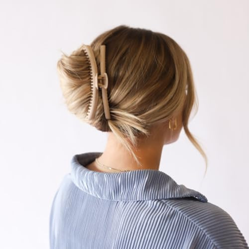 KAXI THE ORIGINAL Hold Everything Hair Claw - Perfect for Thick & Thin Hair Straight, Wavy & Curly, Strong Clip with 52 teeth & 15 Colors to Choose (Bone) | Amazon (US)