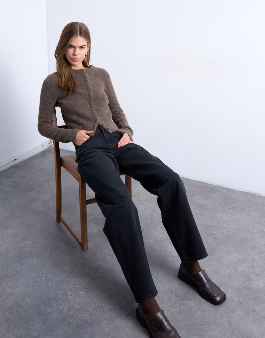 Topshop Cinch low rise relaxed jean in washed black | ASOS (Global)