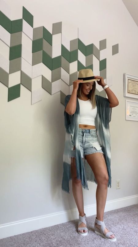 Summer is here and the heat is on! Sharing some warm weather outfit ideas that are perfect for summer or vacation! Bonus, they’re all affordable and tall-girl friendly. 

Amazon fashion | resort wear | vacation outfit | American Eagle | mom jean shorts

#LTKFindsUnder100 #LTKStyleTip #LTKSummerSales
