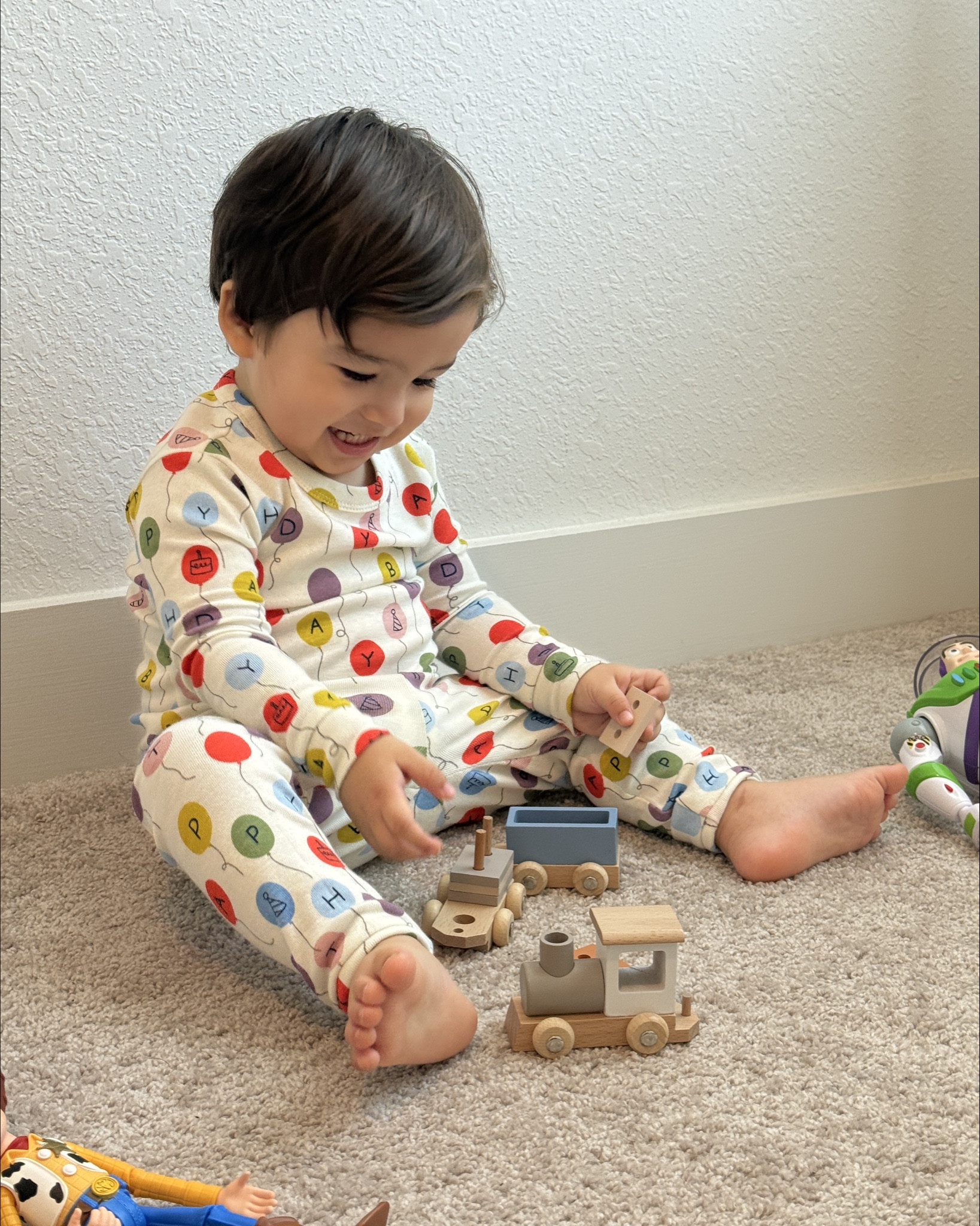 Toddler birthday pajamas 🎈

#LTKKids #LTKBaby #LTKStyleTip