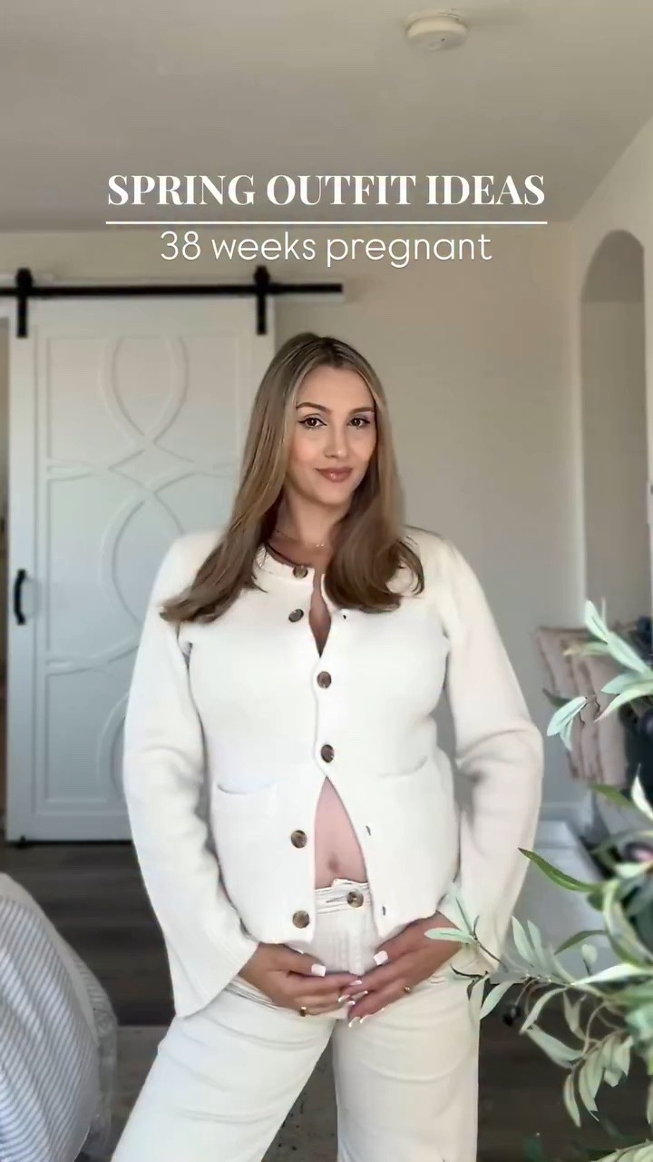 Spring outfits that feel timeless, effortless, and elevated 🤍

Lately I’ve been reaching for pieces that are beautiful but also versatile enough to style again and again. These favorites from @onequince are exactly that ✨

From the soft timeless cardigan, to the perfect linen blazer for layering, and this gorgeous woven leather maxi bagthat fits everything (mom life approved) — these are the kind of staples that instantly make an outfit feel polished for spring.

If you’re refreshing your wardrobe for the new season, Quince has the most beautiful essentials made with high quality materials but without the luxury price tag.

Use my code INFG-26SARASANCHEZSS10 for 10% off your first purchase 🤍
Shop here: https://shop.quince.com/sarasanchezss54h

Which look is your favorite? 1, 2 or 3? 👀

#QuincePartner #springoutfits #capsulewardrobe #springfashion #bumpstyle