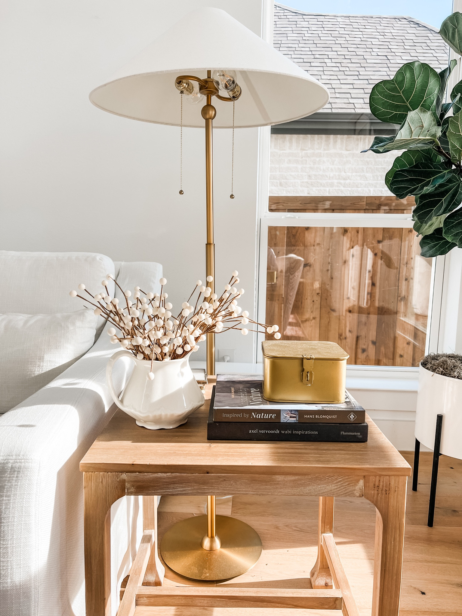 My favorite berry stems are on MAJOR SALE. Order for pickup near you. It’s super easy. Or available for delivery.

Berry stems / fall decor / Christmas decor / 
Winter decor / affordable stems / bendable stems / 

#LTKsalealert #LTKSeasonal #LTKhome