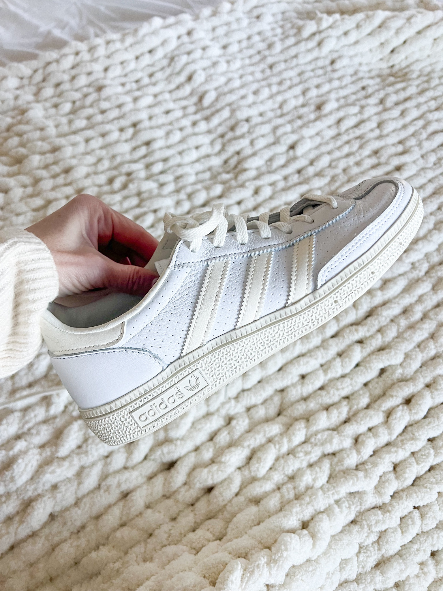 The most comfortable and versatile Adidas !

#LTKshoecrush