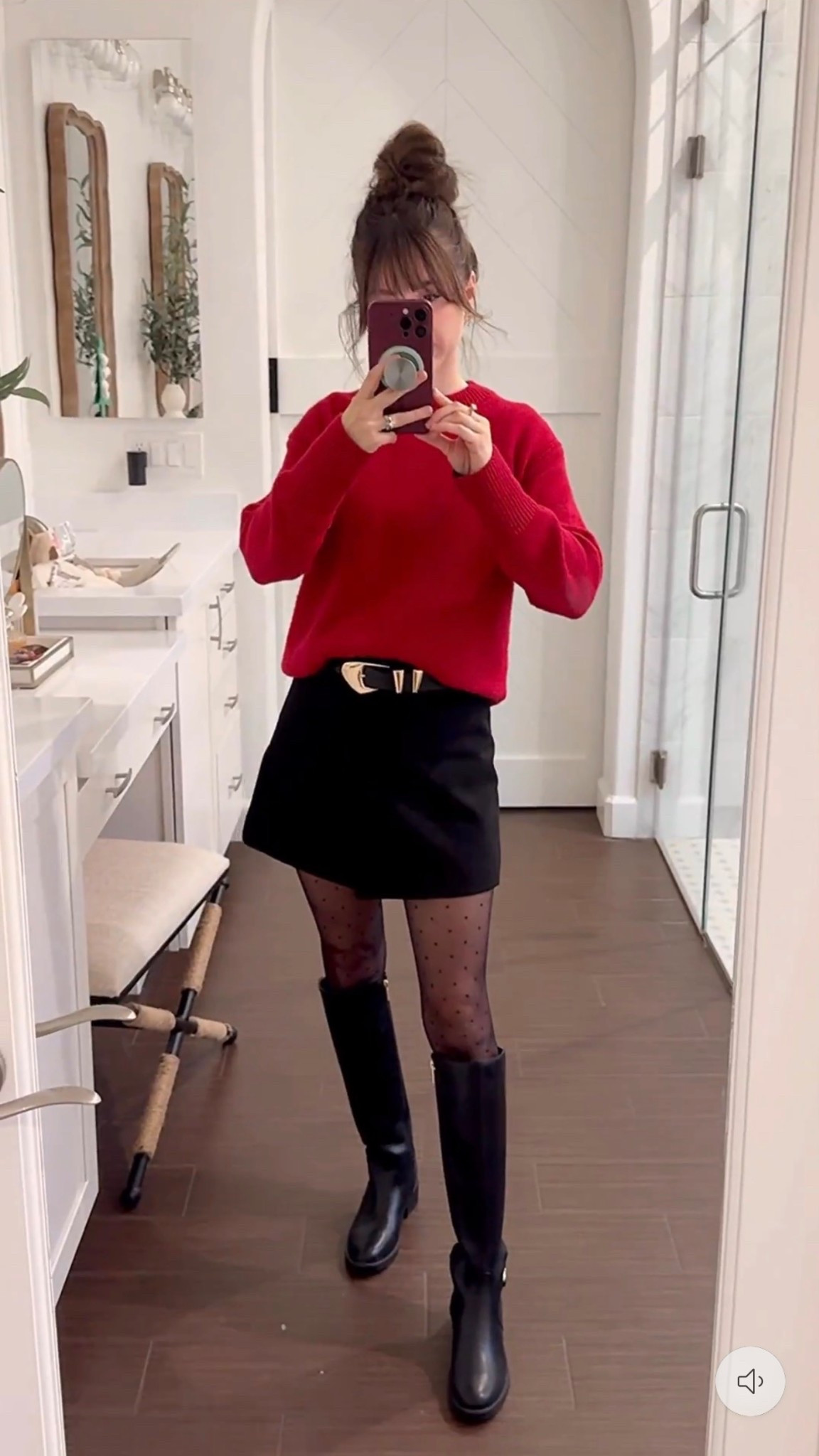 Wearing red just feels right this time of year. A cozy sweater, a mini, and knee boots — easy, classic, and so flattering for petites (I’m 5’2).
Perfect for holiday dinners, casual parties, or date nights when you want to look put-together without overthinking it.

Sweater XS 
Skort xs 
Tights xs 
Boots 5.5


#LTKHoliday #LTKPetite