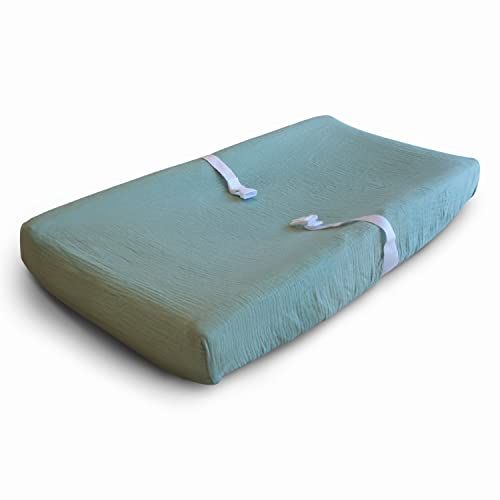 mushie Extra Soft Muslin Fitted Changing Pad Cover (Roman Green) | Amazon (US)