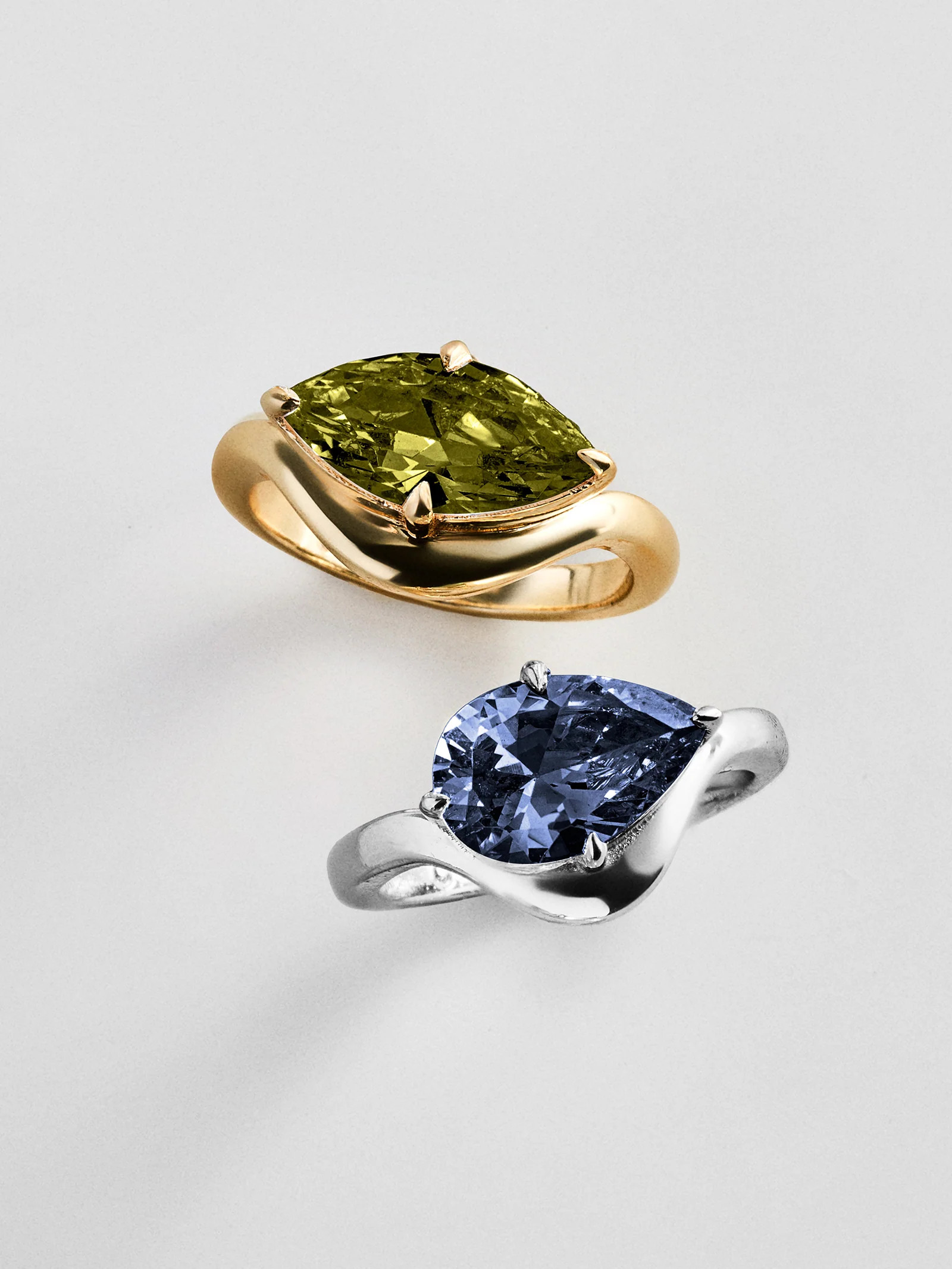 Wavy Custom Birthstone Ring - Gold | BaubleBar