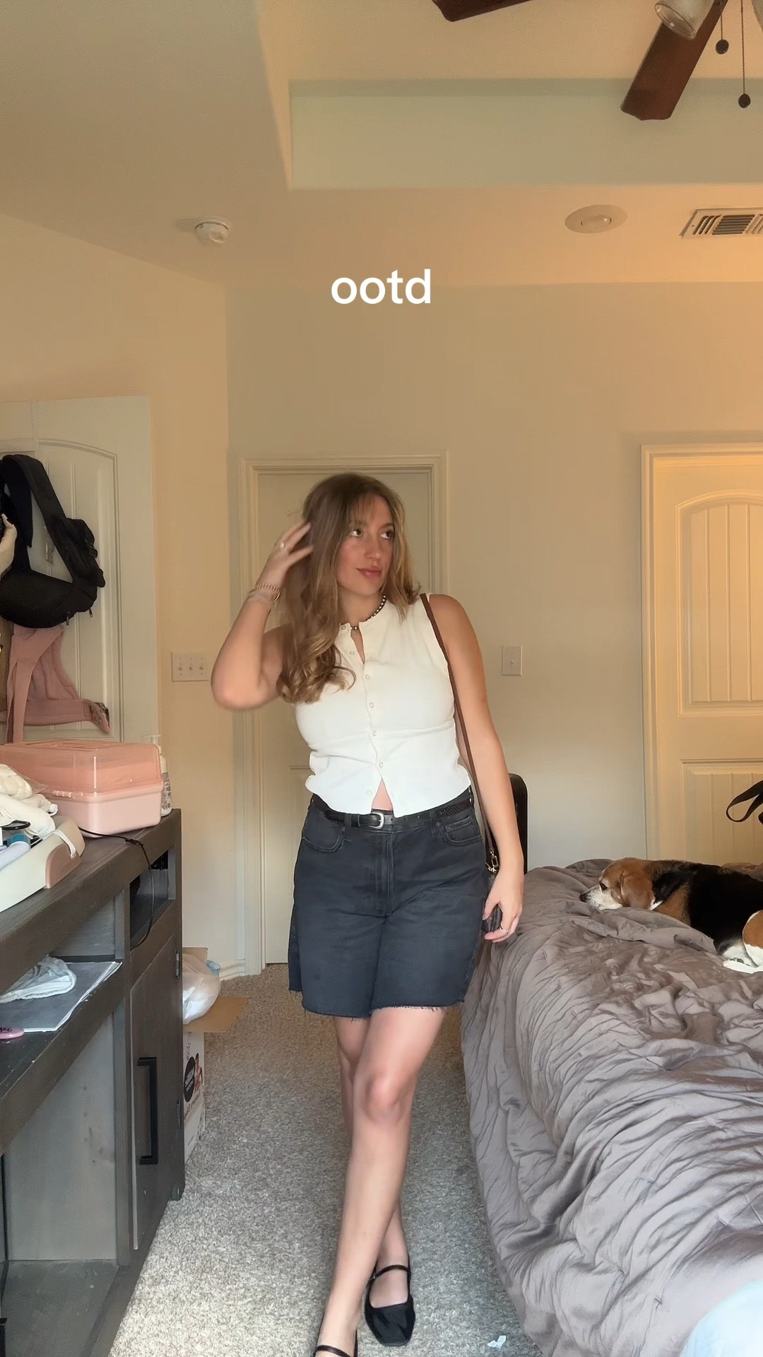 Bermuda shorts + ballet flats combo! 😍 shoes are old target, shirt is old madewell but linked similar!!

#LTKxMadewell #LTKFindsUnder100 #LTKStyleTip