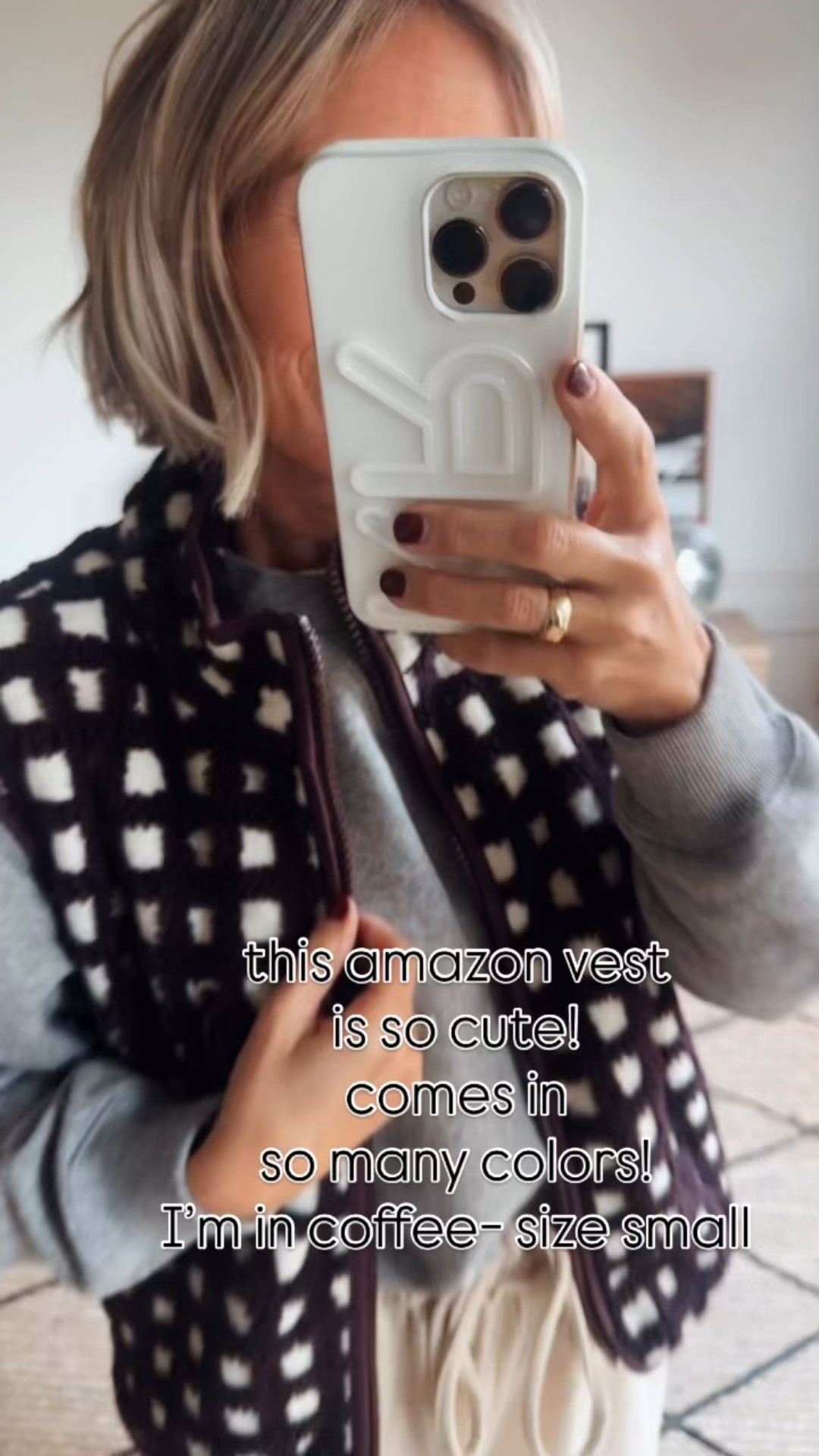 amazon vest- loving this checkered print!!! 
In size small, color coffee
on sale now

#LTKFindsUnder50 #LTKSaleAlert #LTKStyleTip