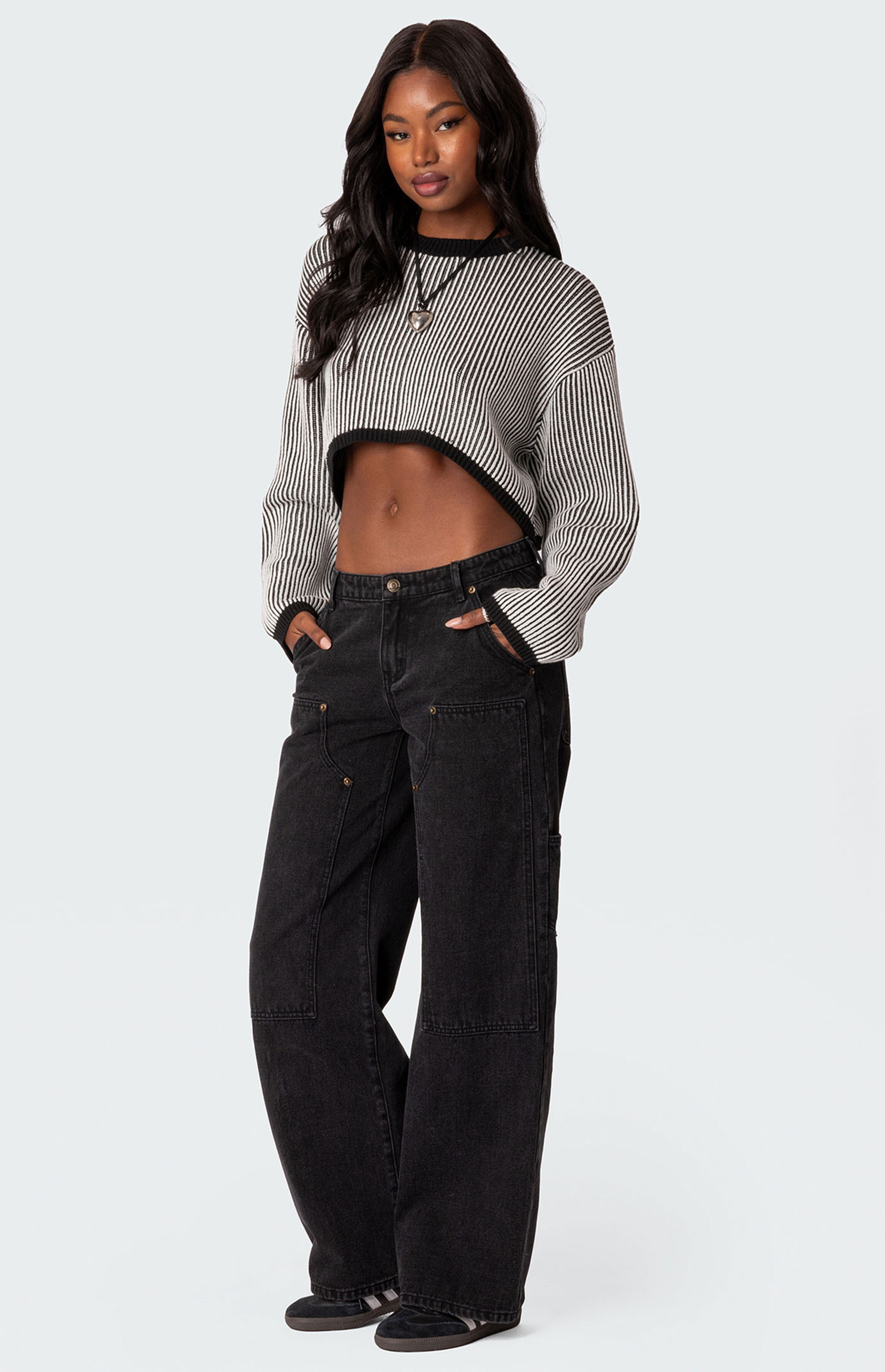 Edikted Ayla Low Rise Carpenter Jeans | PacSun