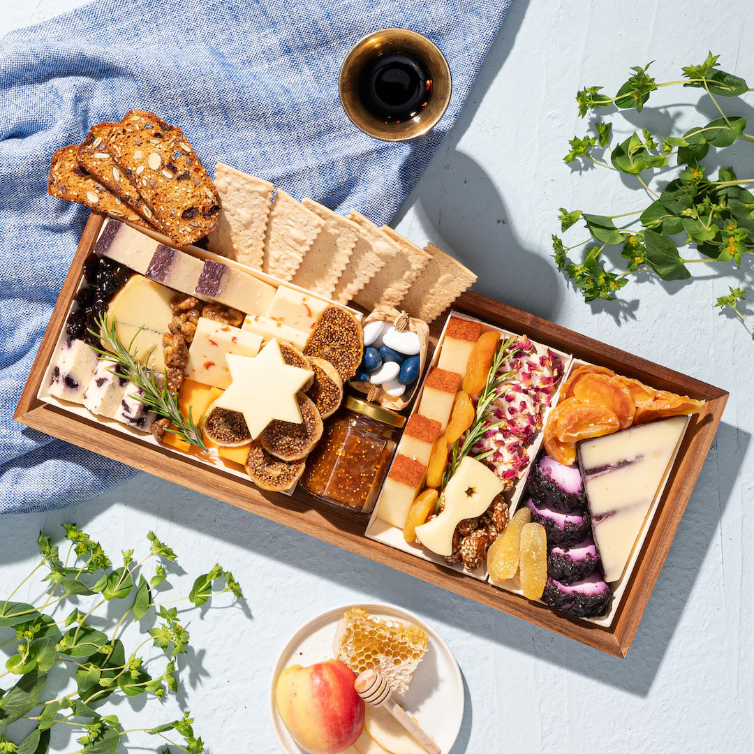Hanukkah Charcuterie Board - Medium | Boarderie | Boarderie