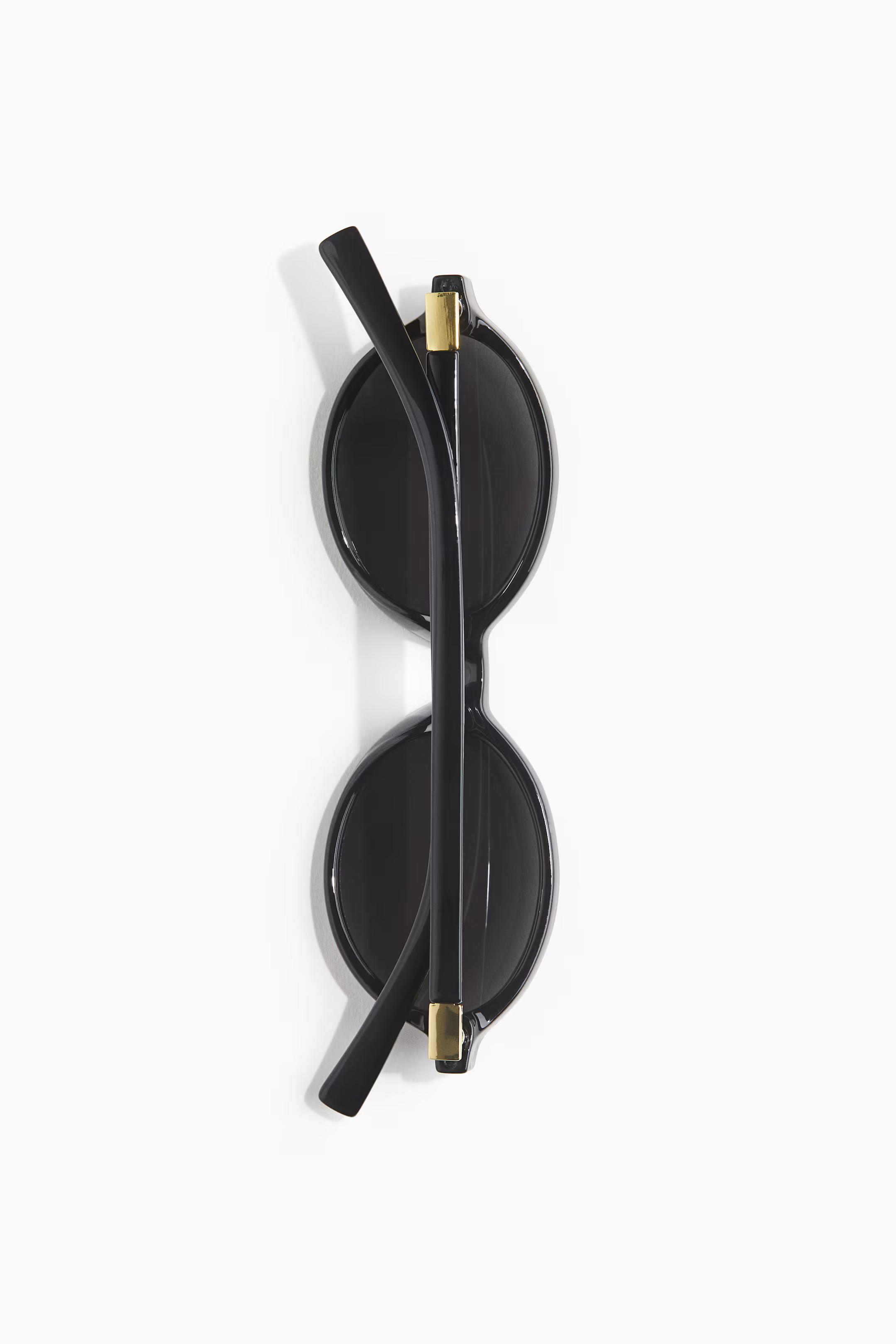 Oval sunglasses | H&M (UK, MY, IN, SG, PH, TW, HK)
