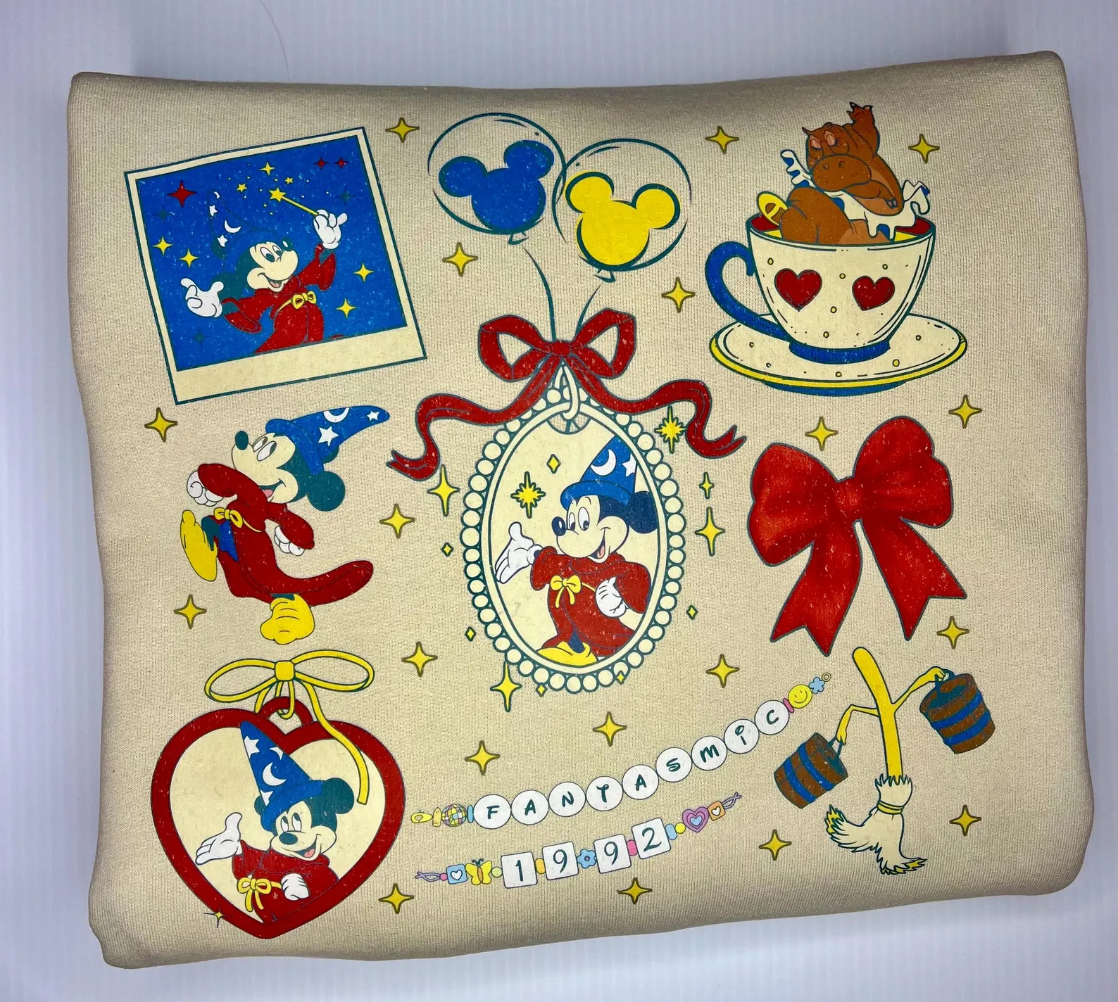 Fantasmic Crewneck - Etsy | Etsy (US)