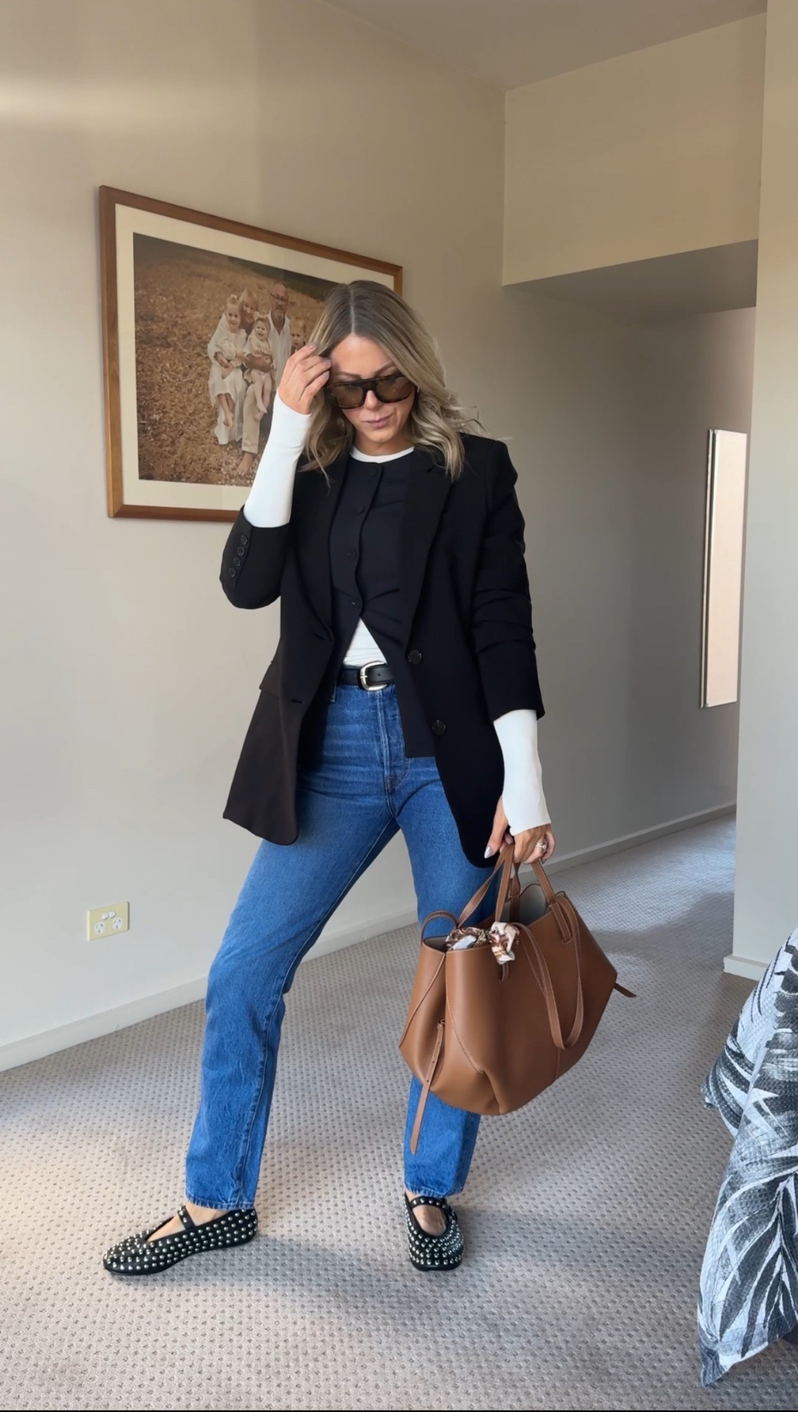 Styling a button down vest for winter 🖤

#LTKaustralia #LTKstyletip