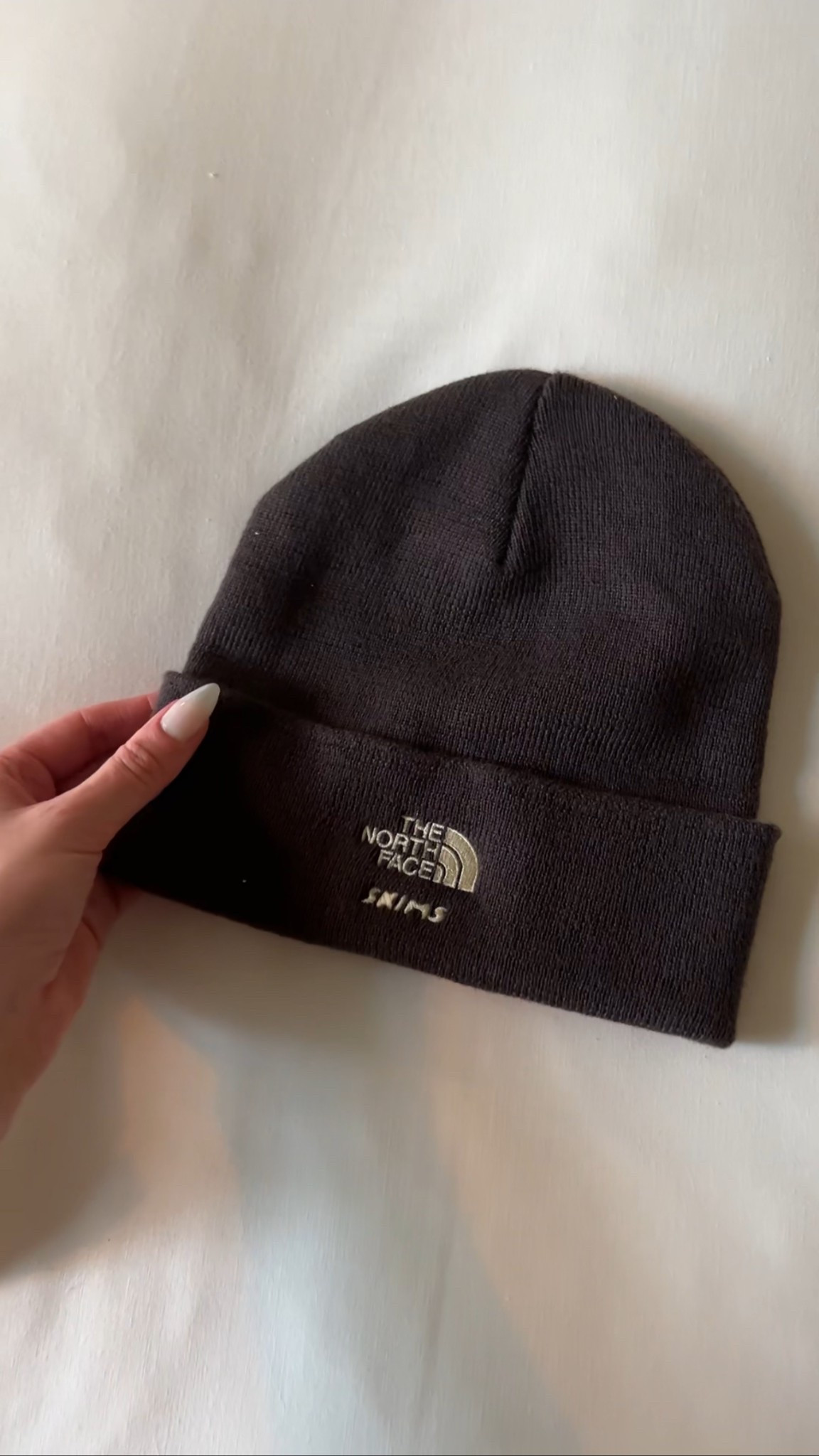 this chocolate brown beanie >> 🤎

#LTKGiftGuide #LTKFindsUnder100 #LTKSeasonal