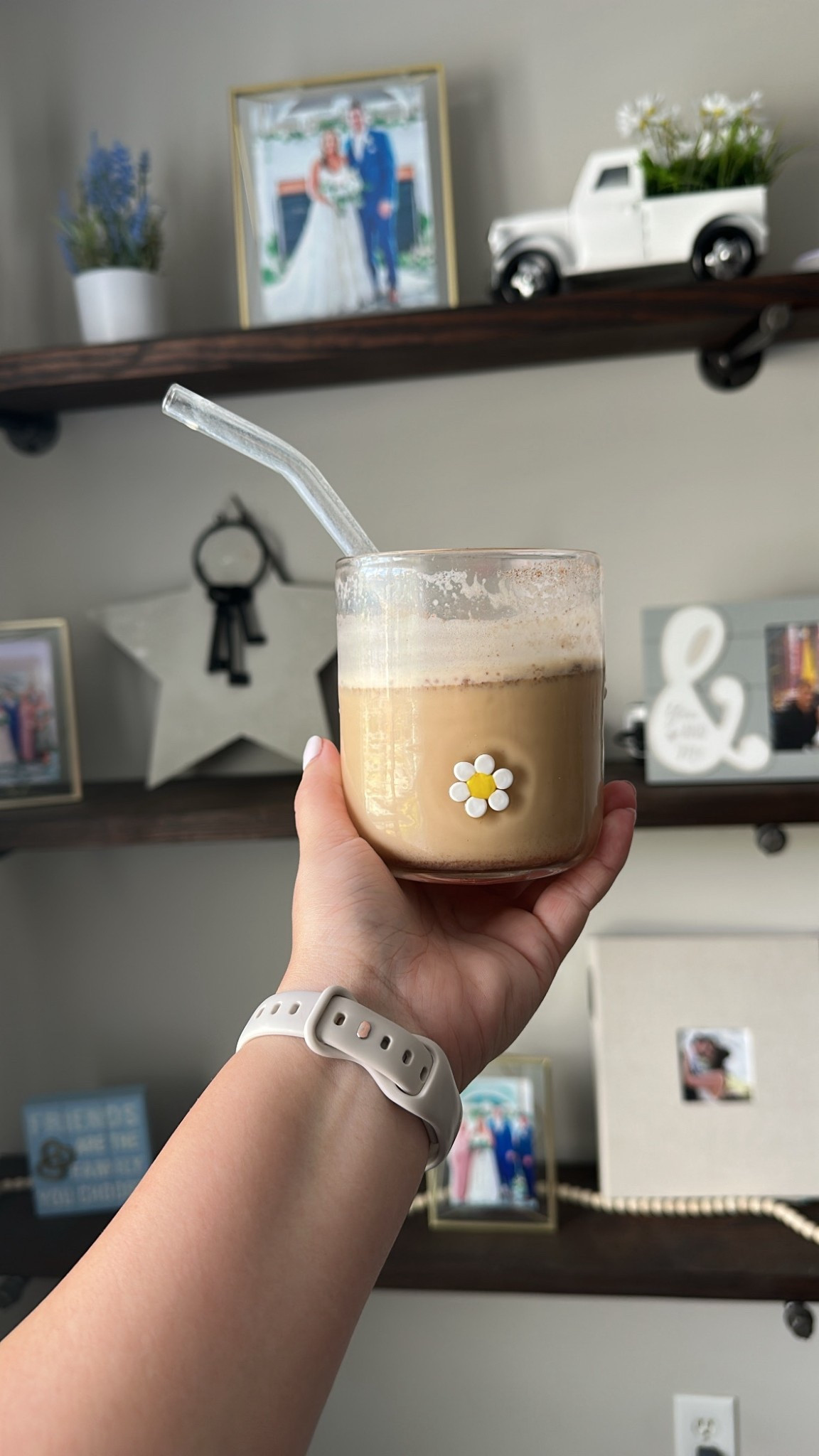 cute summer glasses, shelf decor, and cookie butter latte ☕️🌿🤍

#LTKFindsUnder50 #LTKHome #LTKSeasonal