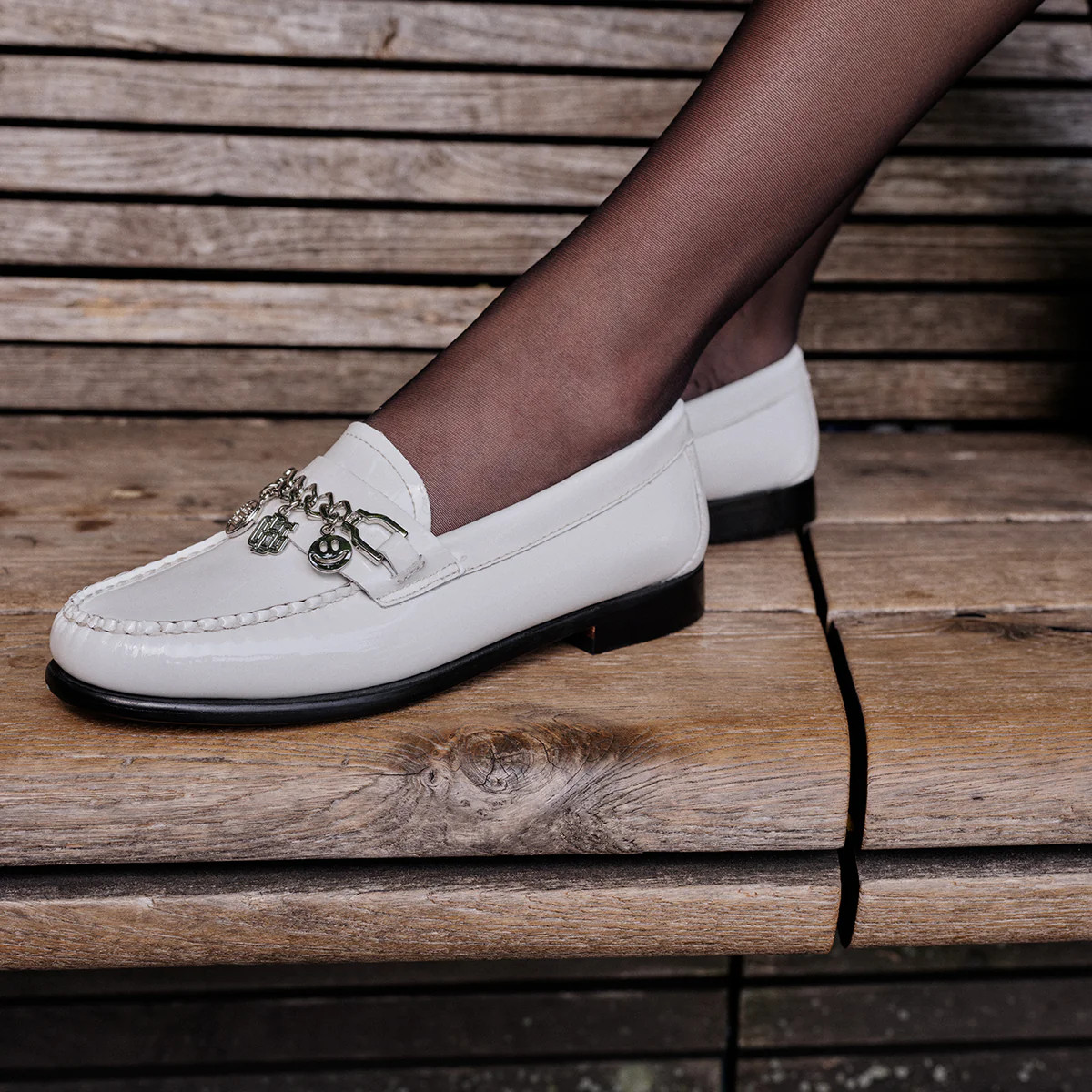 WOMENS WHITNEY CHARM WEEJUNS LOAFER | G.H. Bass