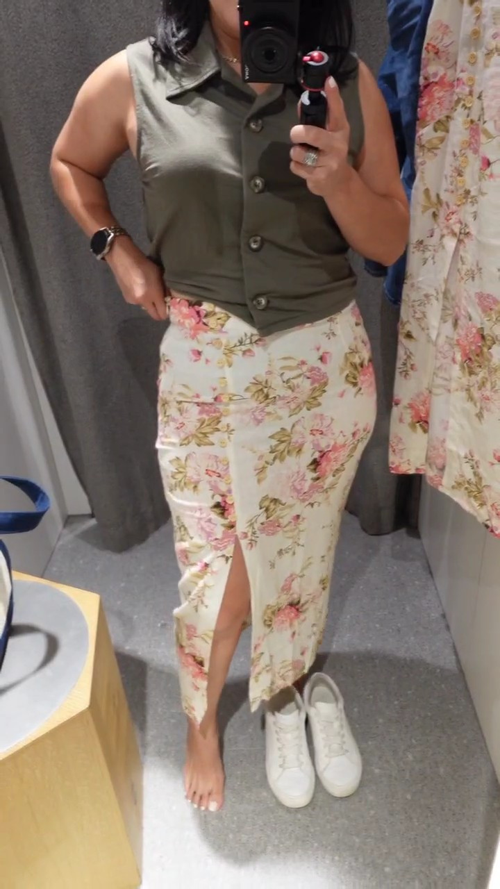 Outfit idea Linen skirt | slit skirt | shir collar | 

#LTKVideo #LTKSaleAlert #LTKFindsUnder50