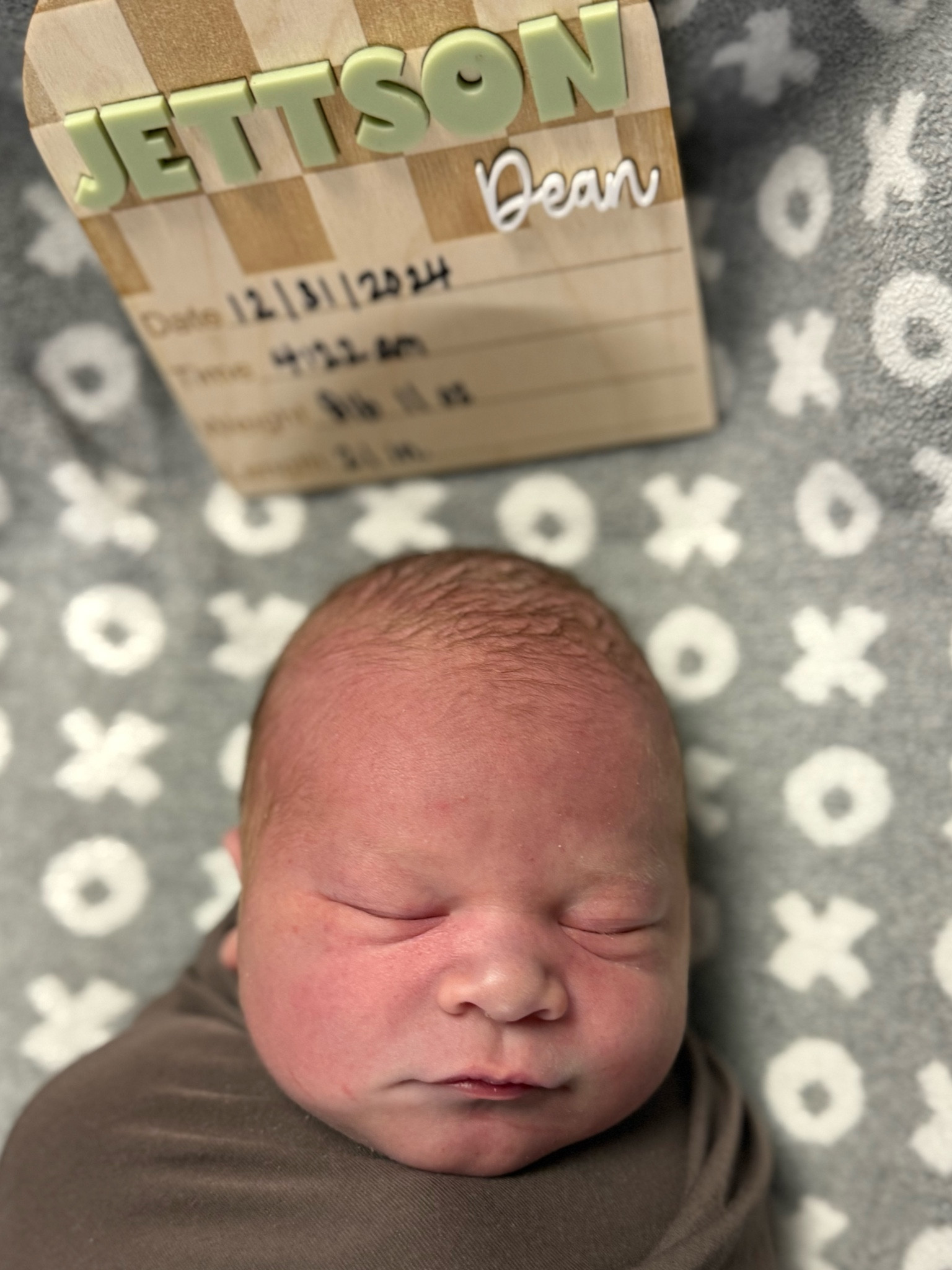 Baby announcement sign + milestone signs! 

#LTKFamily #LTKBump #LTKBaby