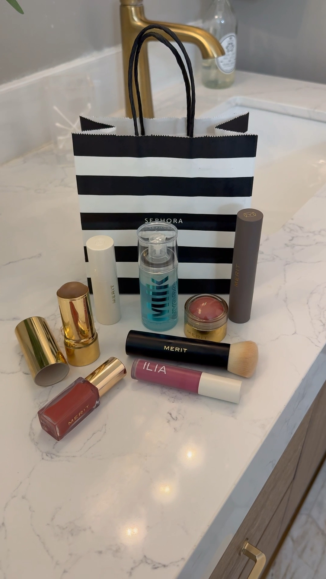 Some of my favorite makeup!

#LTKBeauty #LTKdayinmylife #LTKgrwm