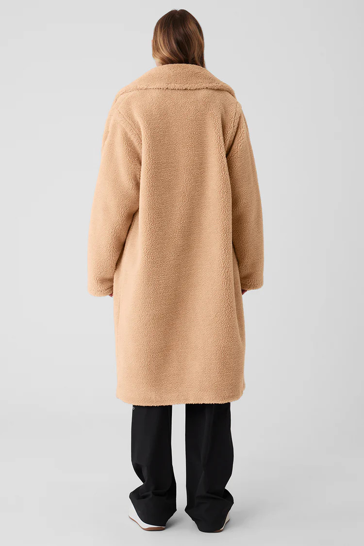 Oversized Sherpa Trench - Camel | Alo Yoga (US)