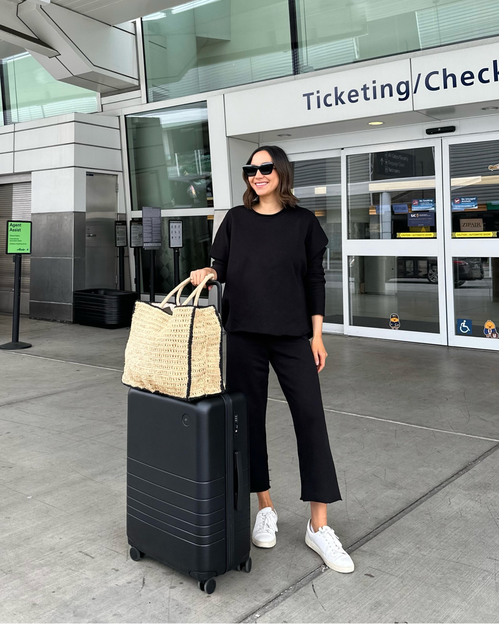 Comfy airport/ travel matching set 🖤 

• Frank & Eileen Tokyo travel set - xs 

Matching travel set / comfy outfit 

#LTKTravel