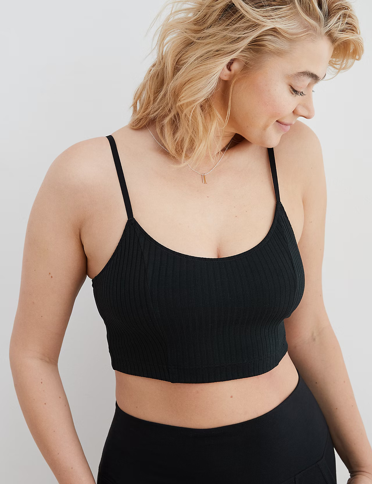 American Eagle Outfitters Men's &amp; Women's Clothing, Shoes &amp; Accessories | American Eagle Outfitters (US & CA)